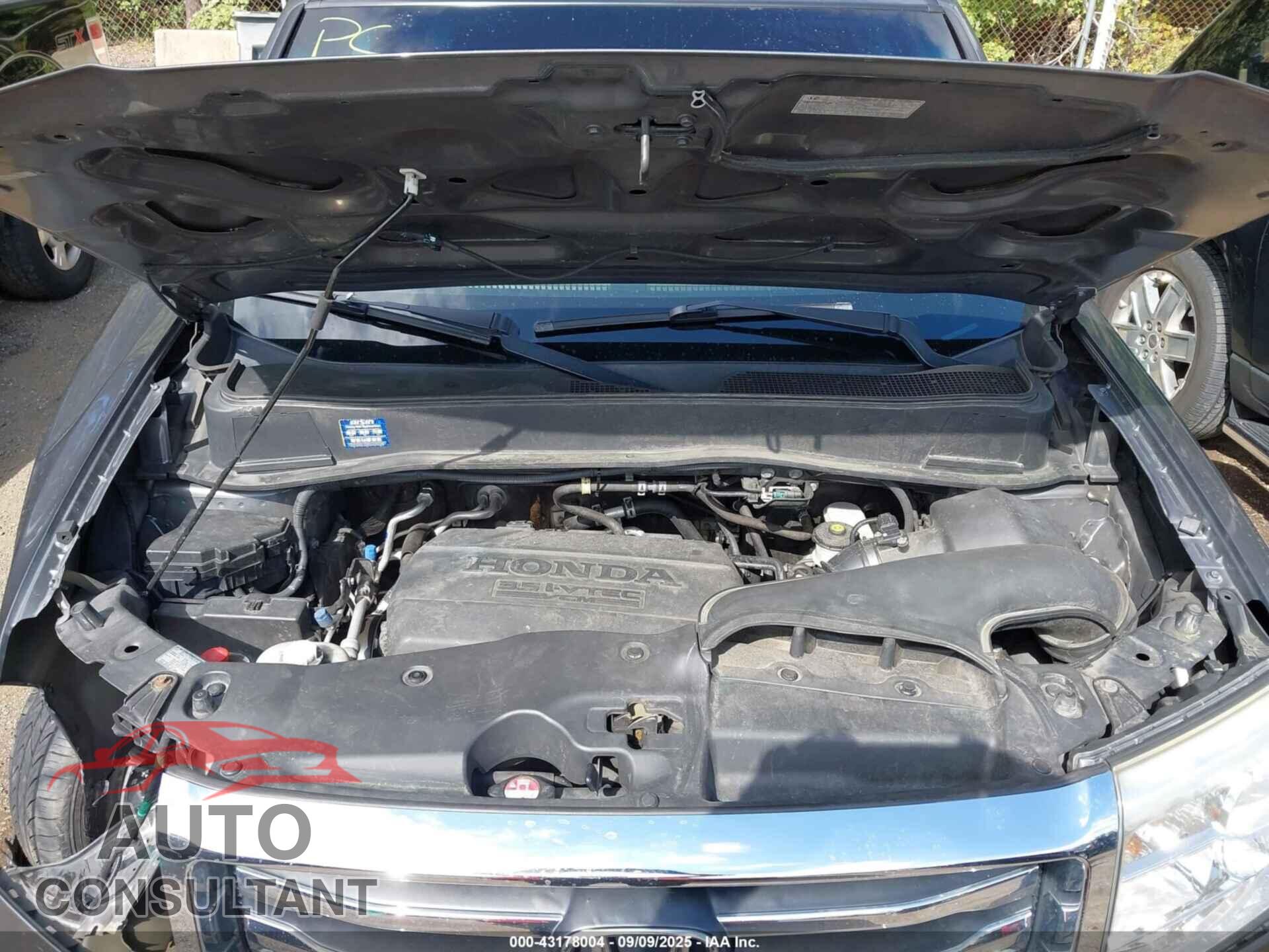HONDA PILOT 2012 - 5FNYF4H55CB002857
