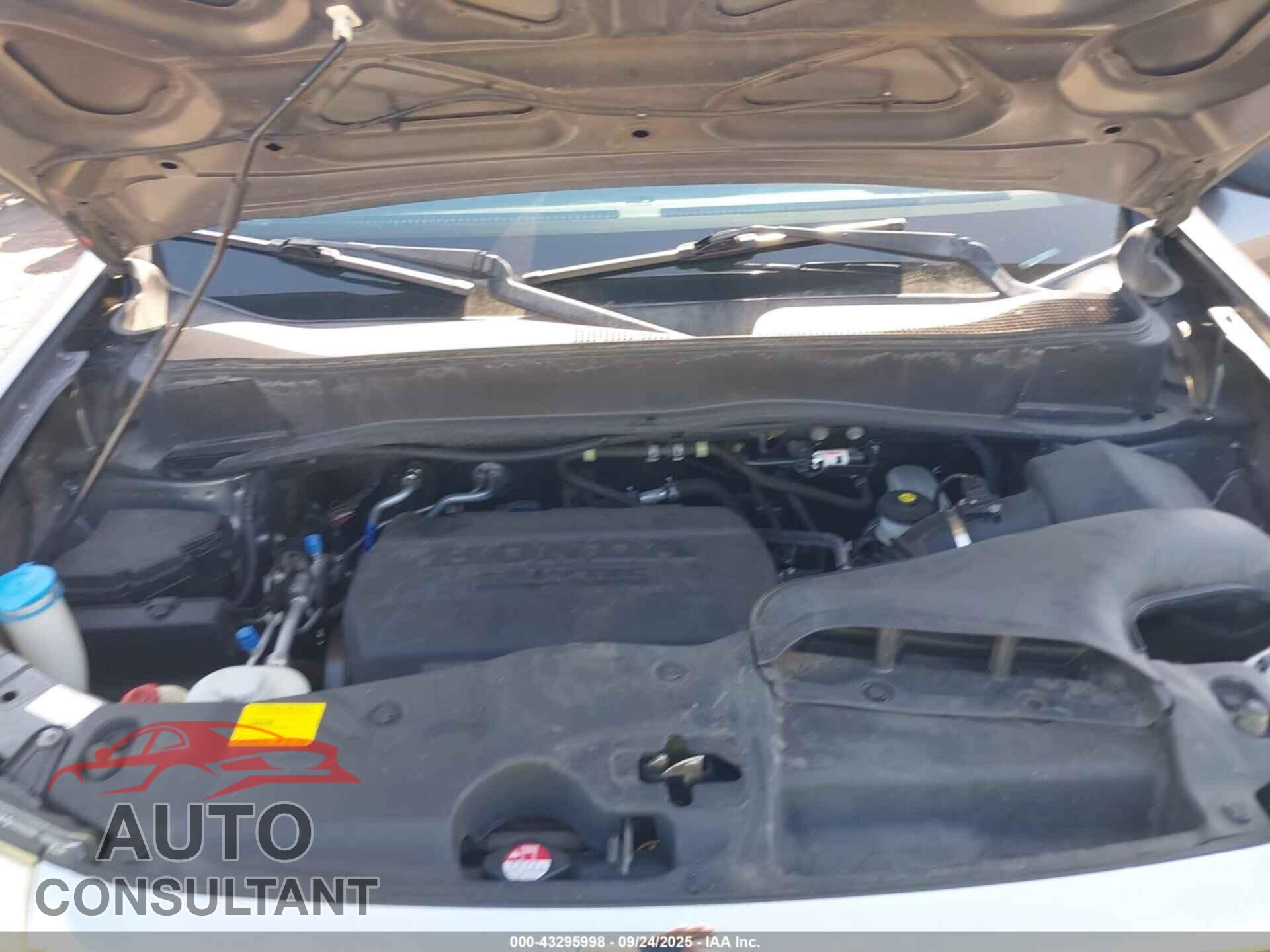 HONDA PILOT 2013 - 5FNYF4H53DB065005