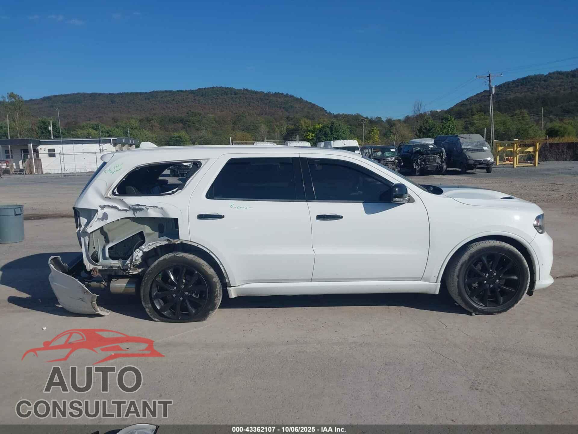 DODGE DURANGO 2018 - 1C4SDJCT1JC393113
