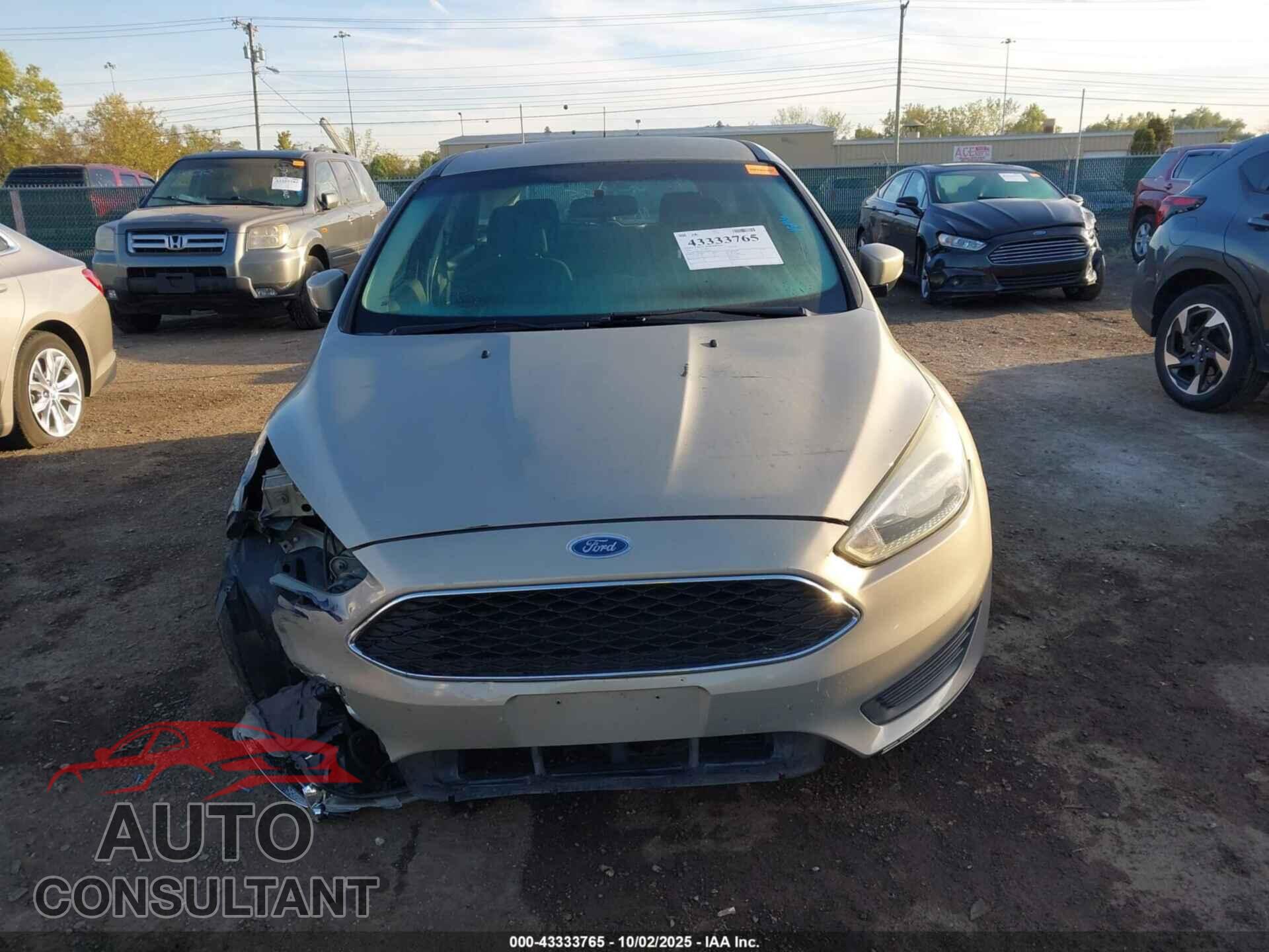 FORD FOCUS 2016 - 1FADP3K21GL236443
