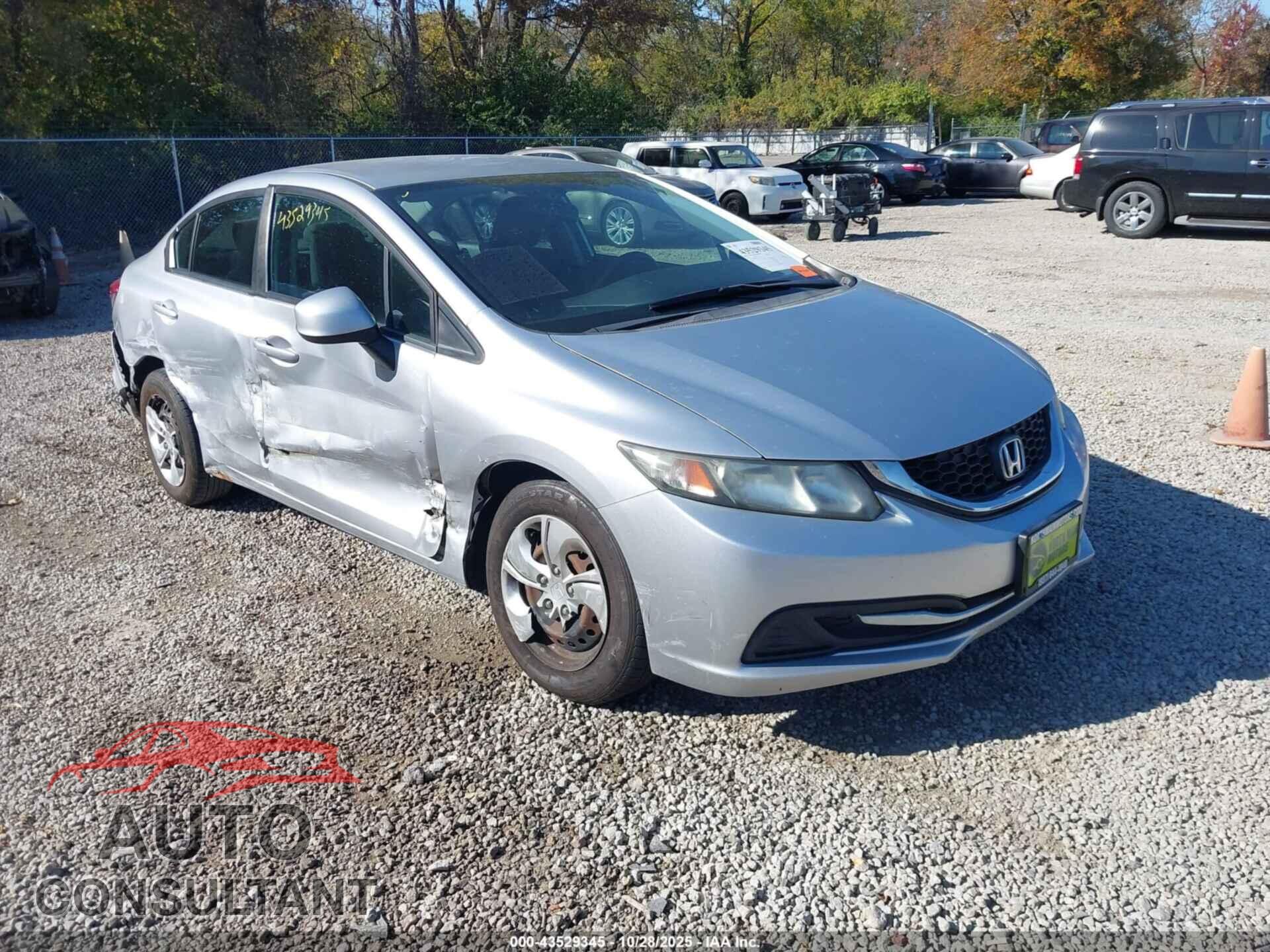 HONDA CIVIC 2013 - 2HGFB2F58DH551217