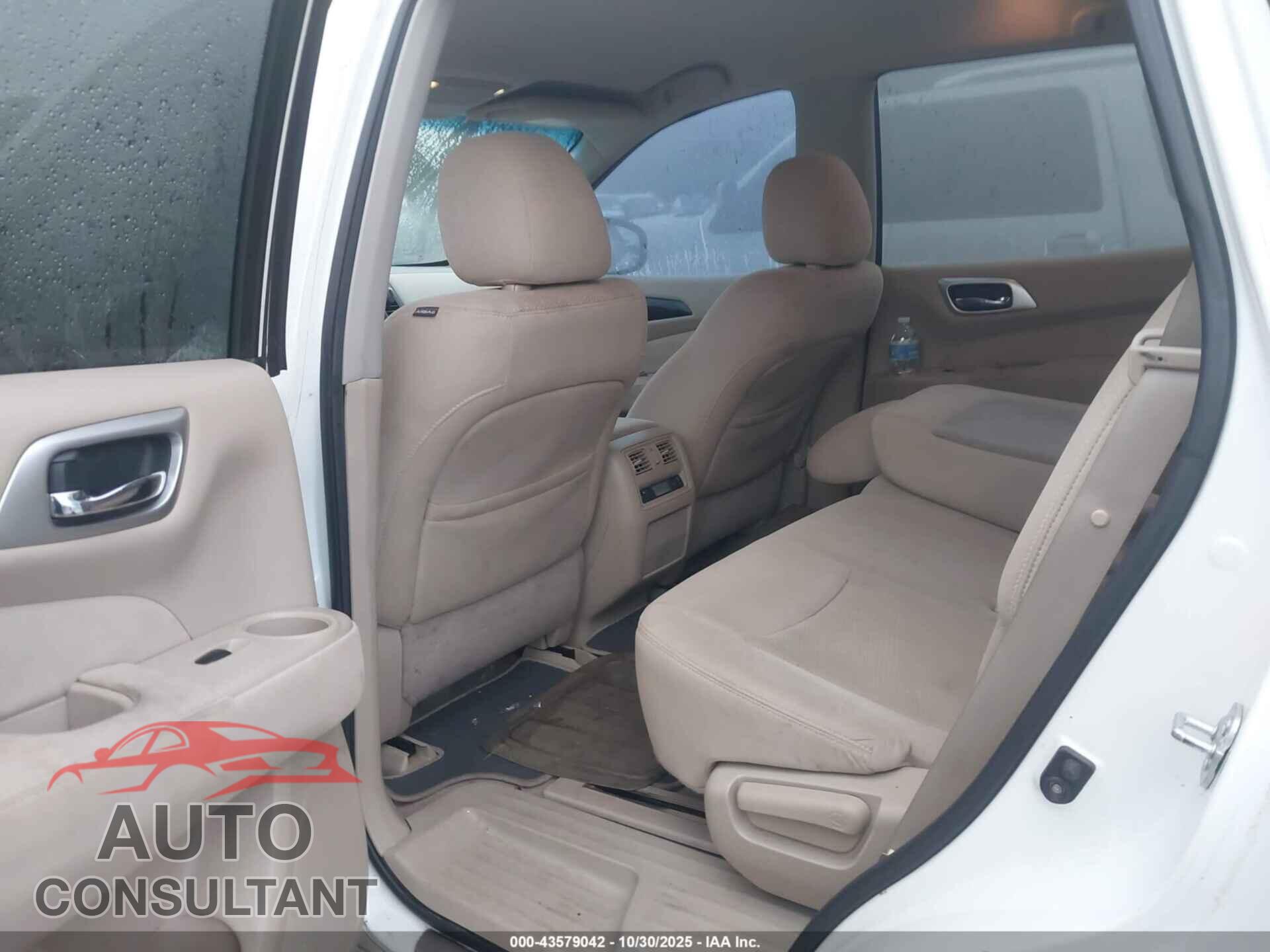 NISSAN PATHFINDER 2014 - 5N1AR2MN2EC685535