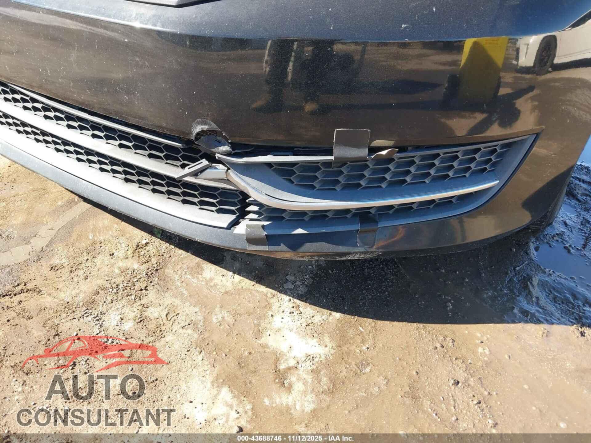 VOLKSWAGEN PASSAT 2015 - 1VWAT7A37FC089664