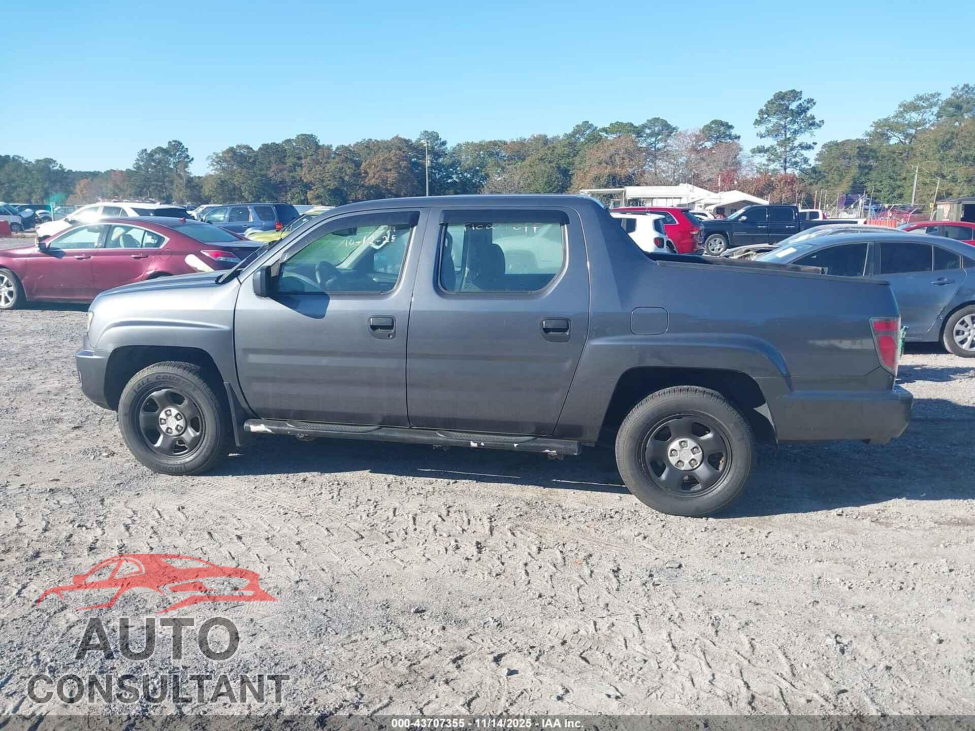 HONDA RIDGELINE 2013 - 5FPYK1F27DB016982
