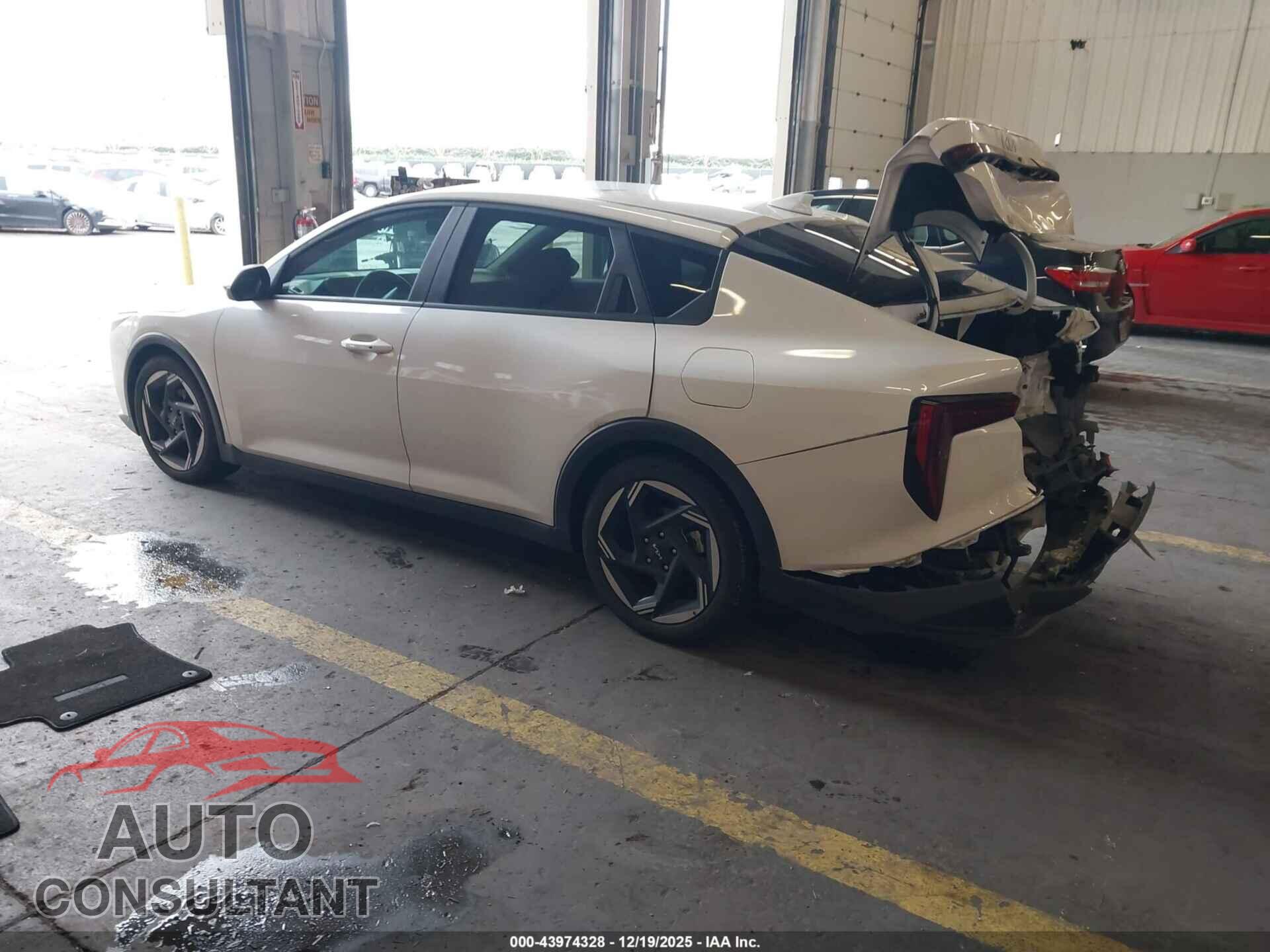 KIA K4 2025 - 3KPFU4DE6SE025457