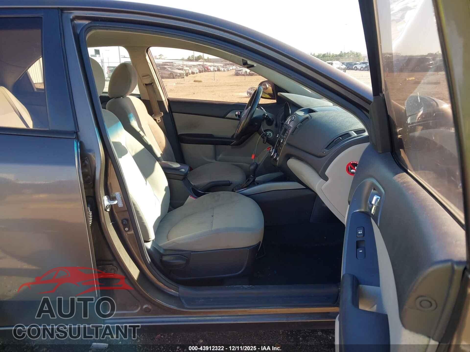 KIA FORTE 2013 - KNAFU4A23D5731260