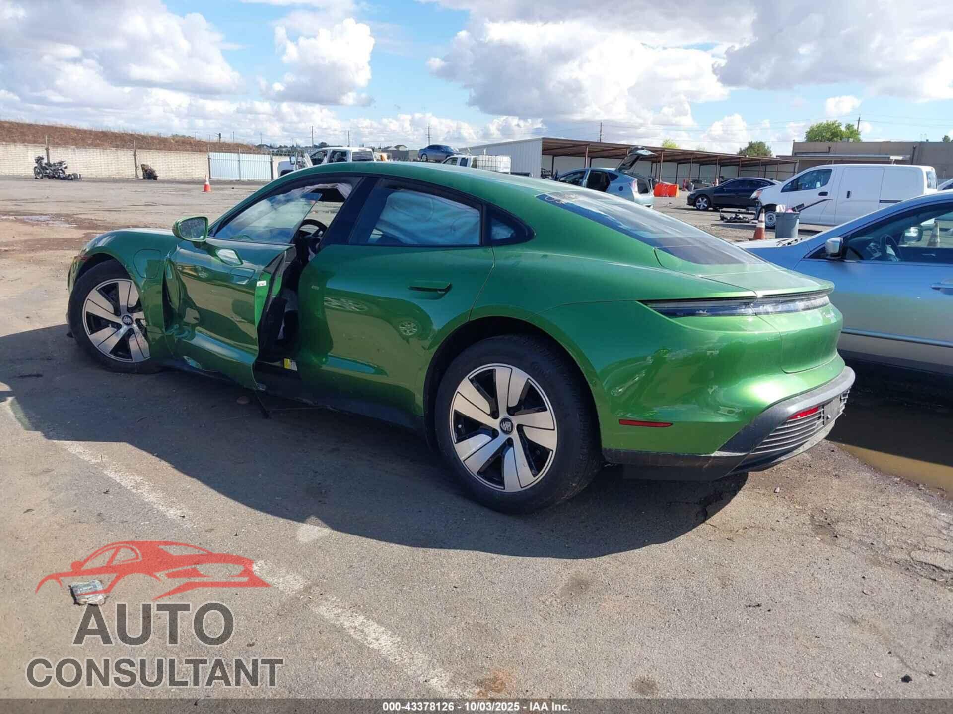 PORSCHE TAYCAN 2023 - WP0AA2Y12PSA16468