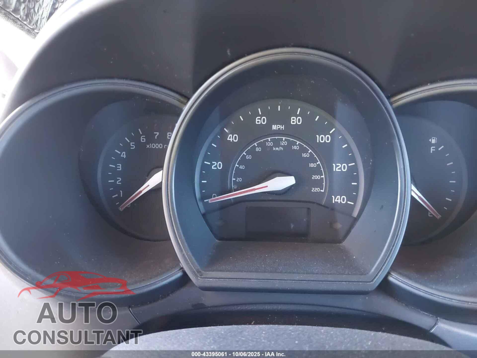 KIA RIO 2013 - KNADN4A32D6248981