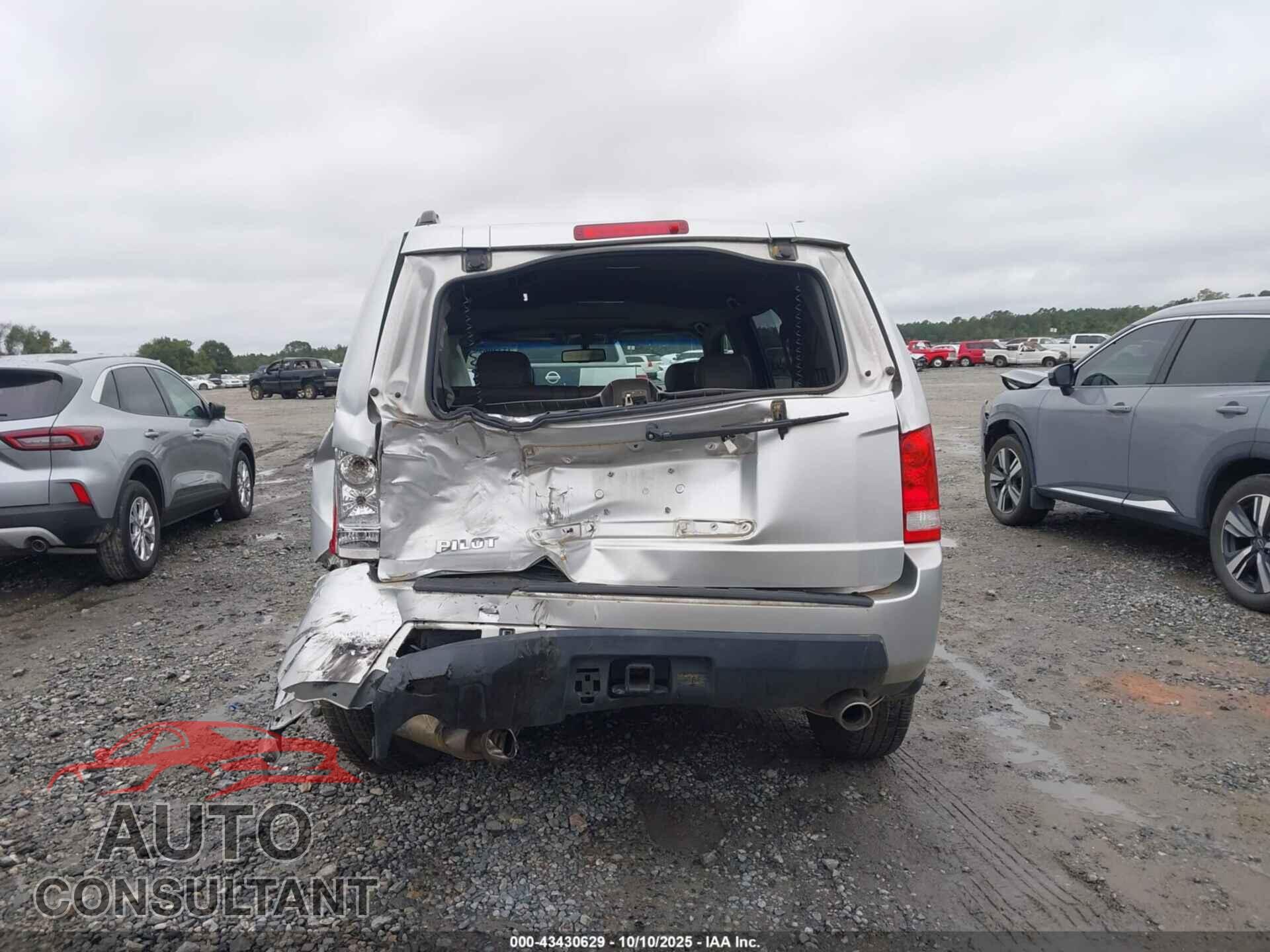 HONDA PILOT 2011 - 5FNYF3H5XBB009506