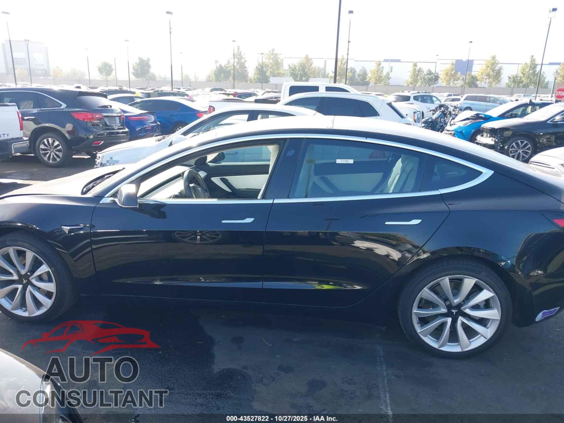 TESLA MODEL 3 2019 - 5YJ3E1EA0KF302432
