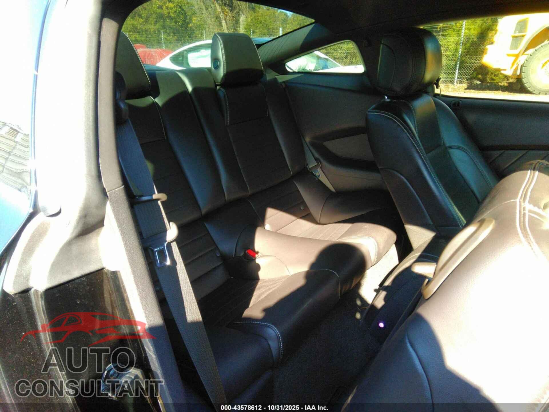FORD MUSTANG 2014 - 1ZVBP8AM3E5324491