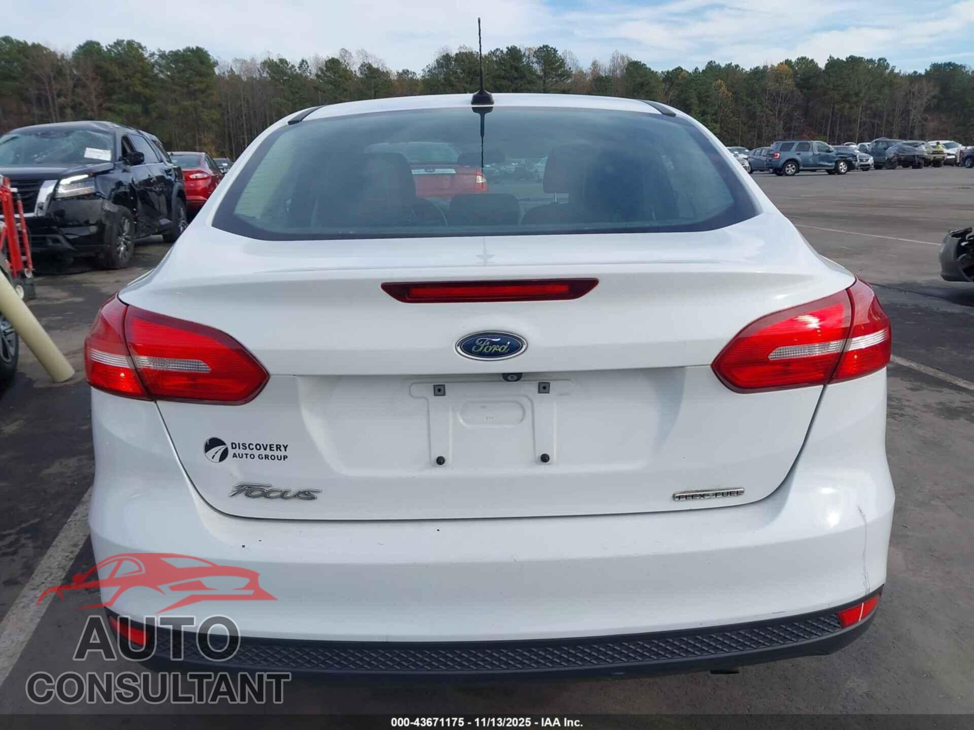 FORD FOCUS 2016 - 1FADP3E27GL304918
