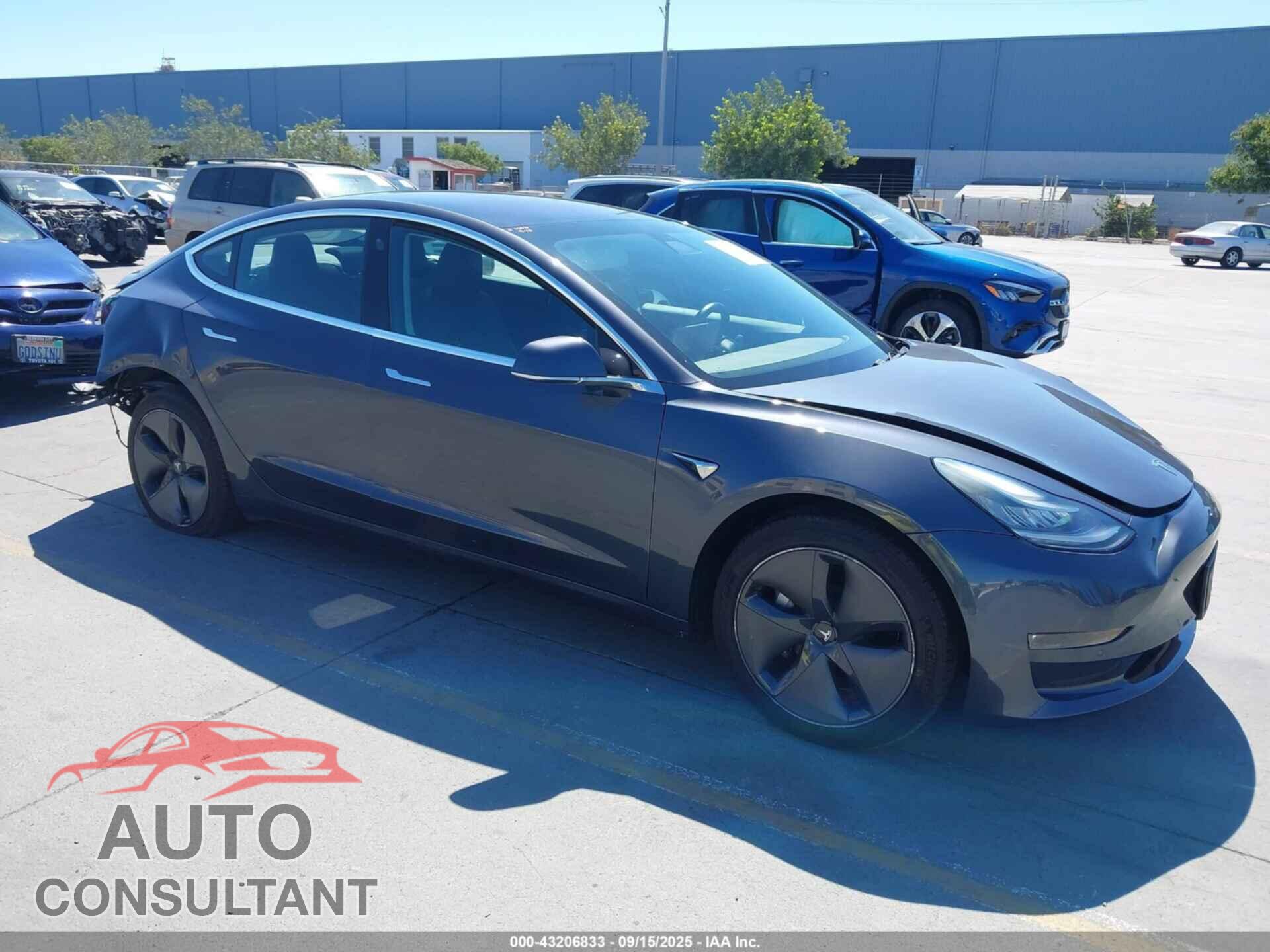 TESLA MODEL 3 2018 - 5YJ3E1EB1JF183216