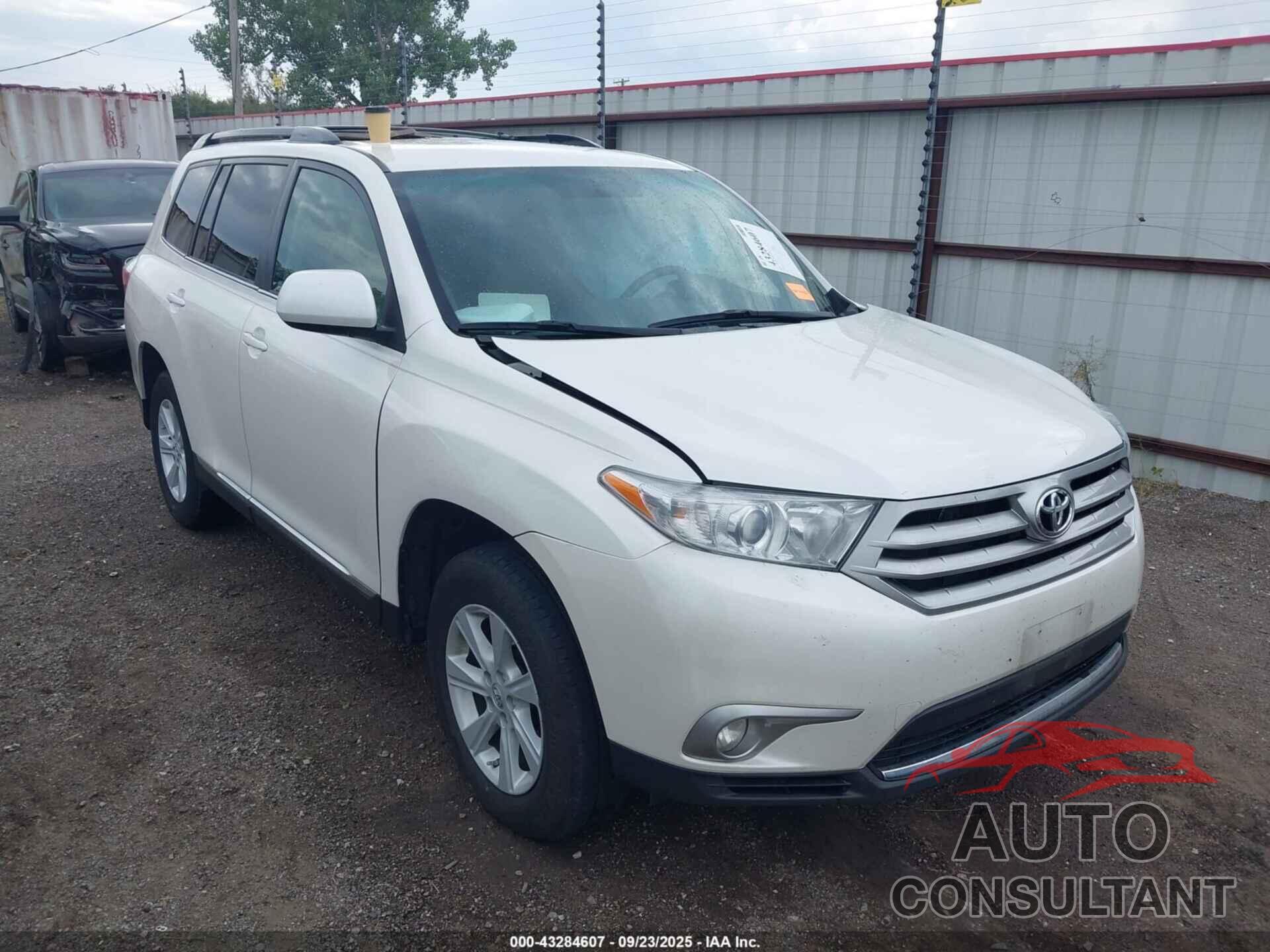 TOYOTA HIGHLANDER 2013 - 5TDZK3EH2DS128258