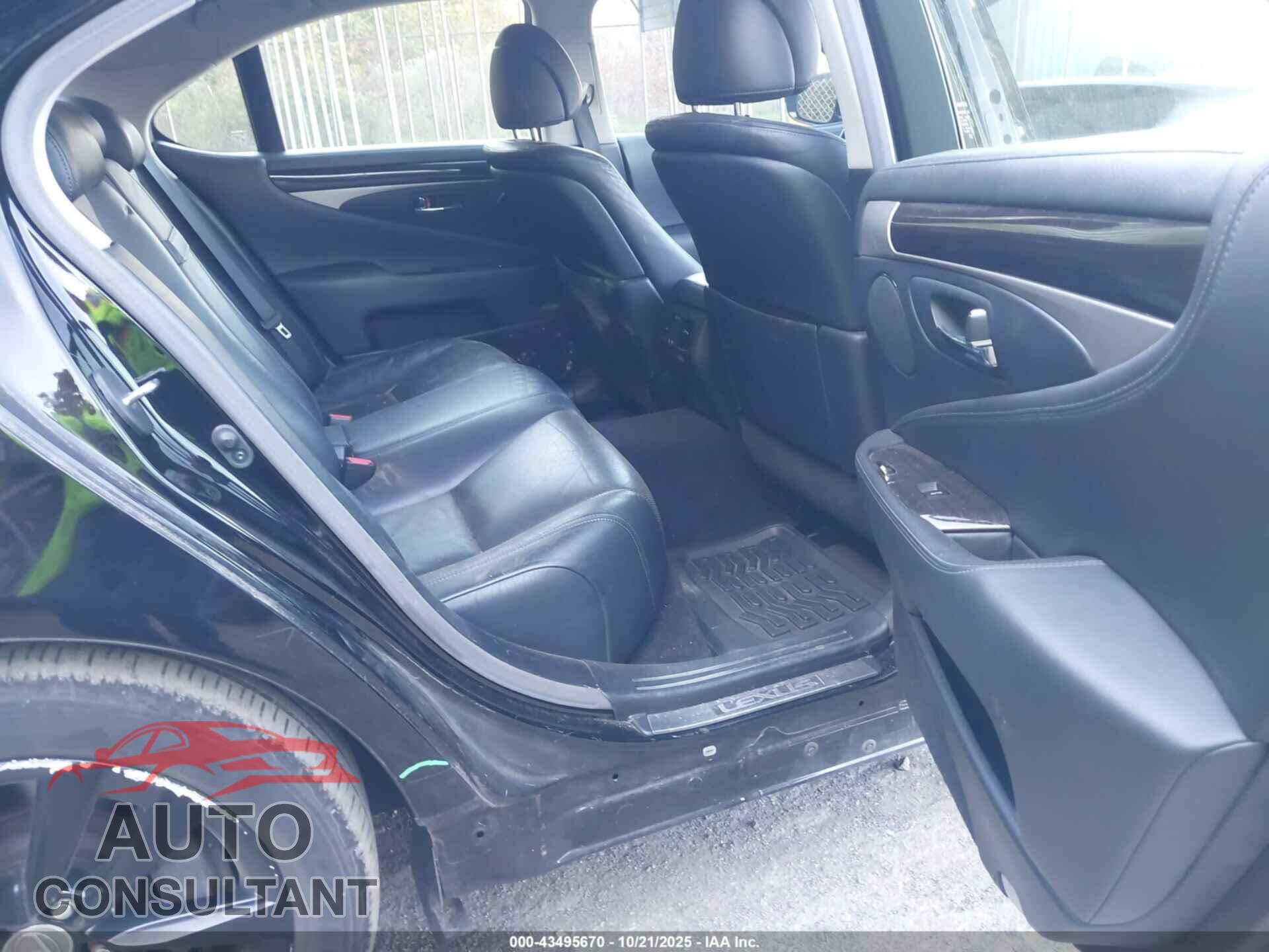 LEXUS LS 460 2014 - JTHCL5EFXE5020148