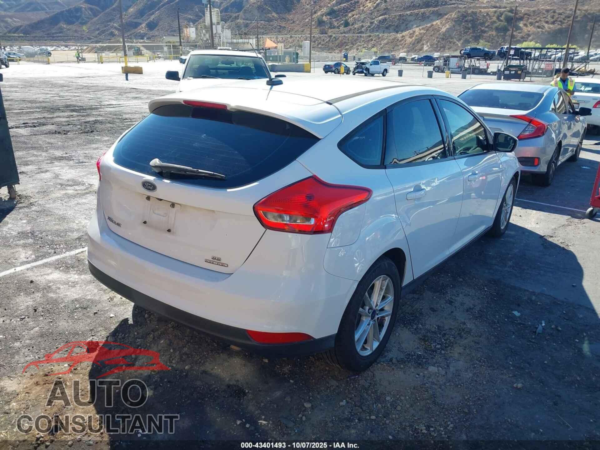 FORD FOCUS 2016 - 1FADP3K26GL331855