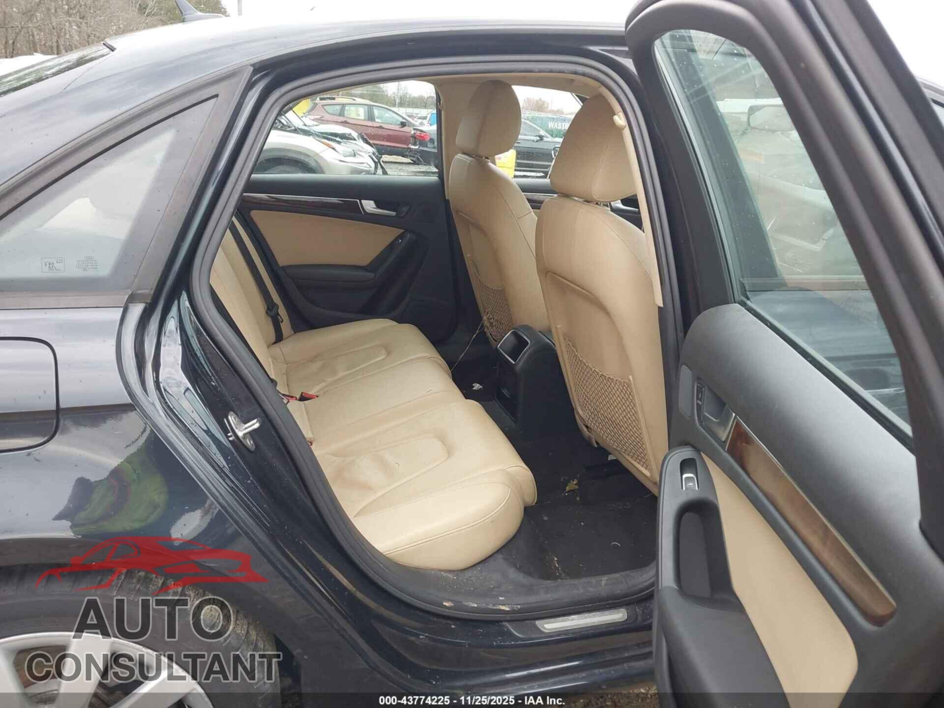 AUDI A4 2013 - WAUAFAFL5DA107360