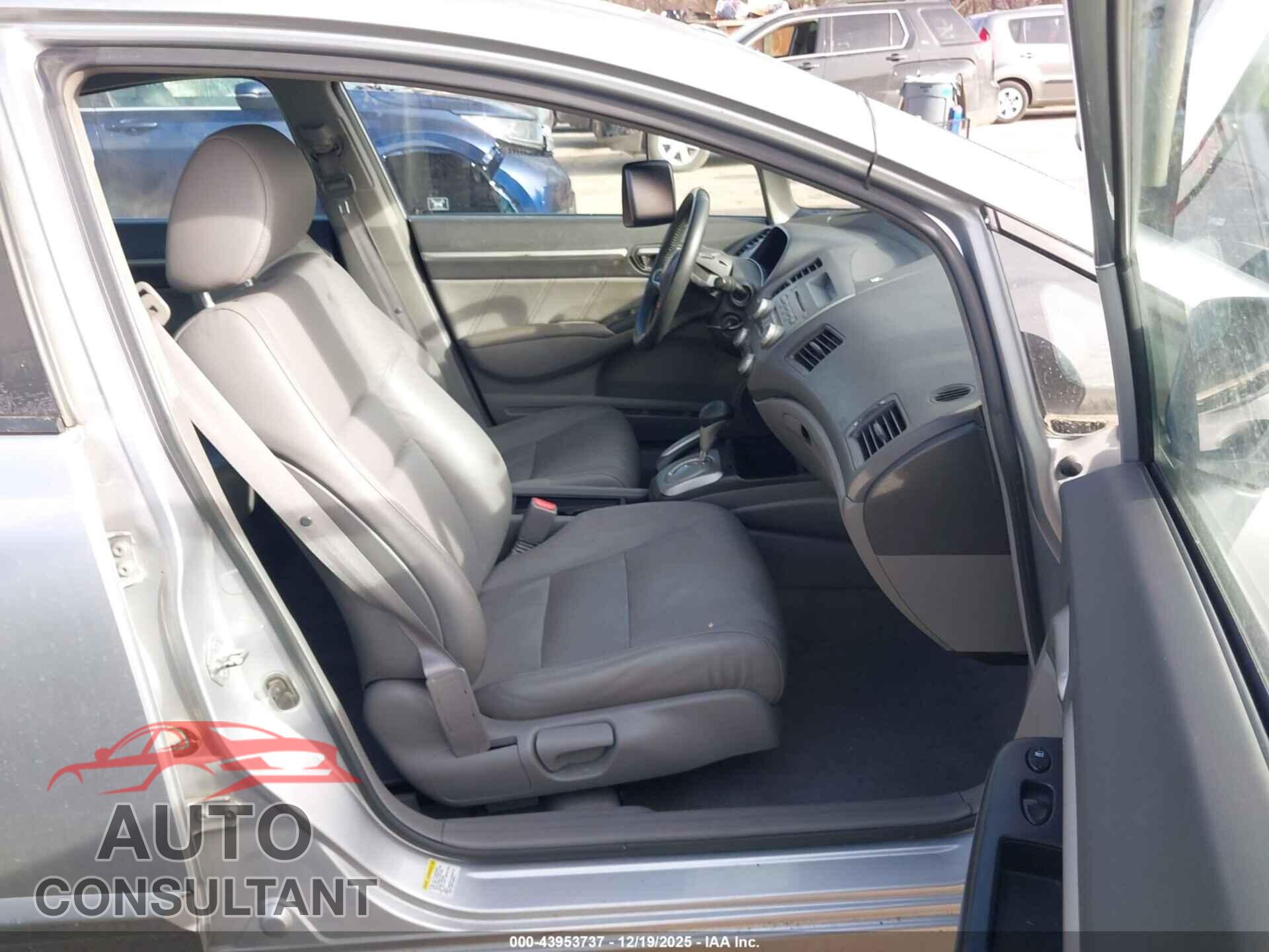 HONDA CIVIC 2010 - 19XFA1F93AE028614