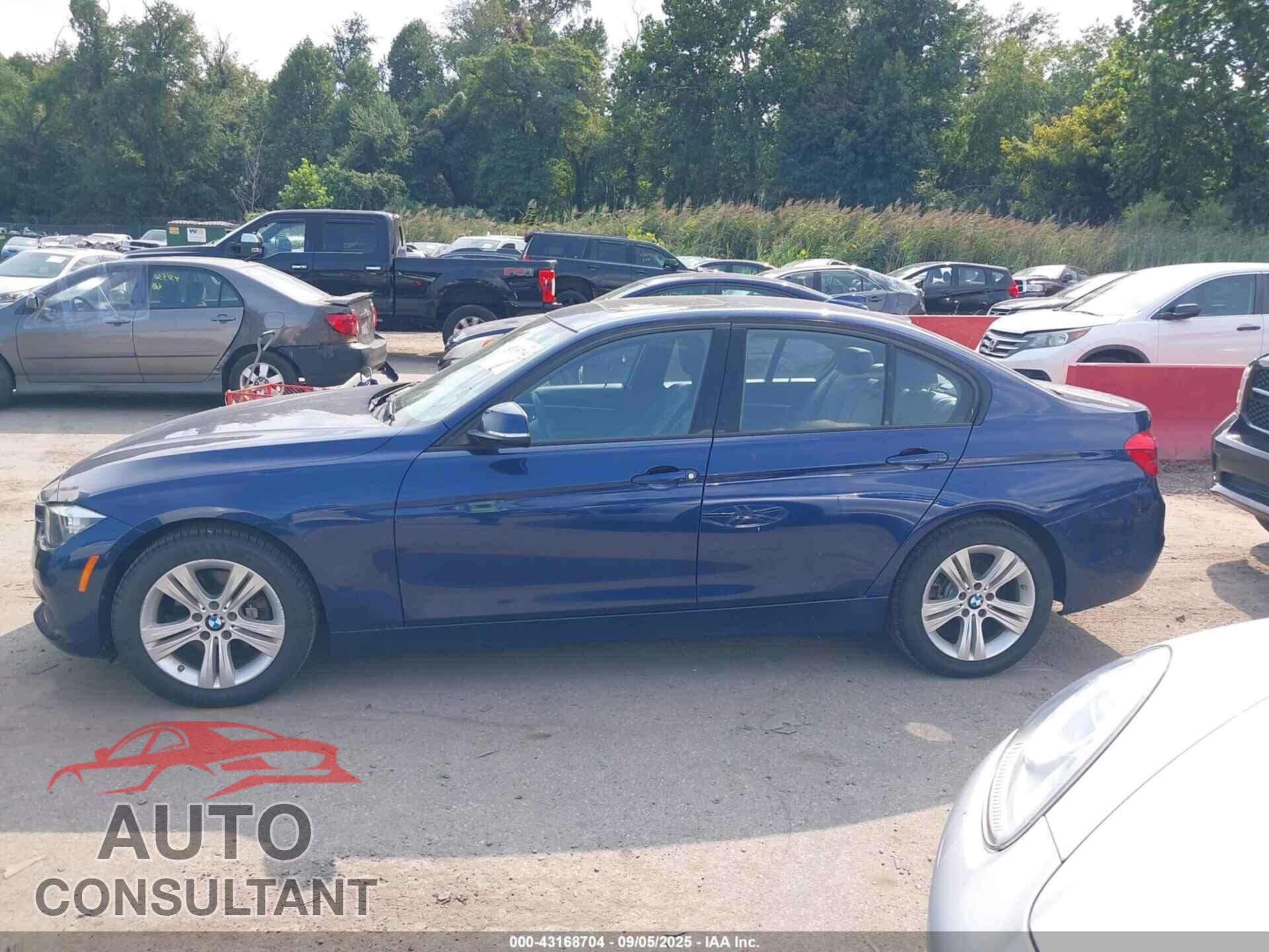 BMW 328I 2016 - WBA8E3G56GNU04079