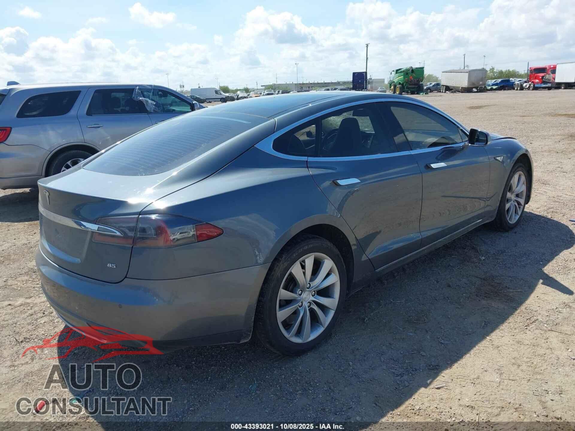 TESLA MODEL S 2013 - 5YJSA1CN7DFP24990
