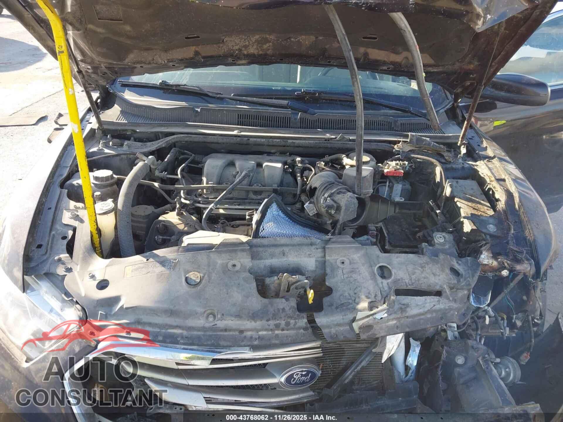 FORD TAURUS 2013 - 1FAHP2E84DG175086