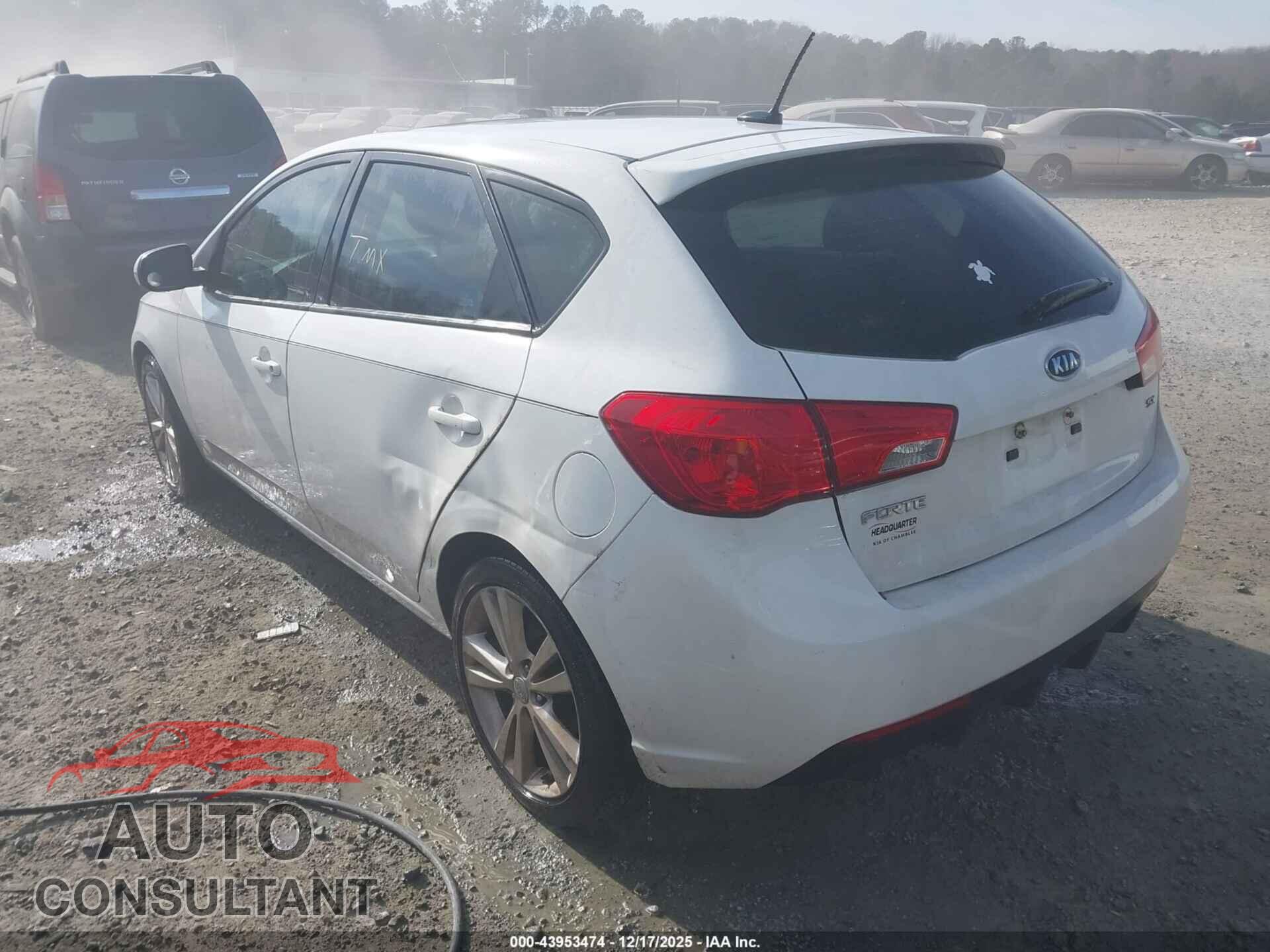 KIA FORTE 2012 - KNAFW5A34C5508281