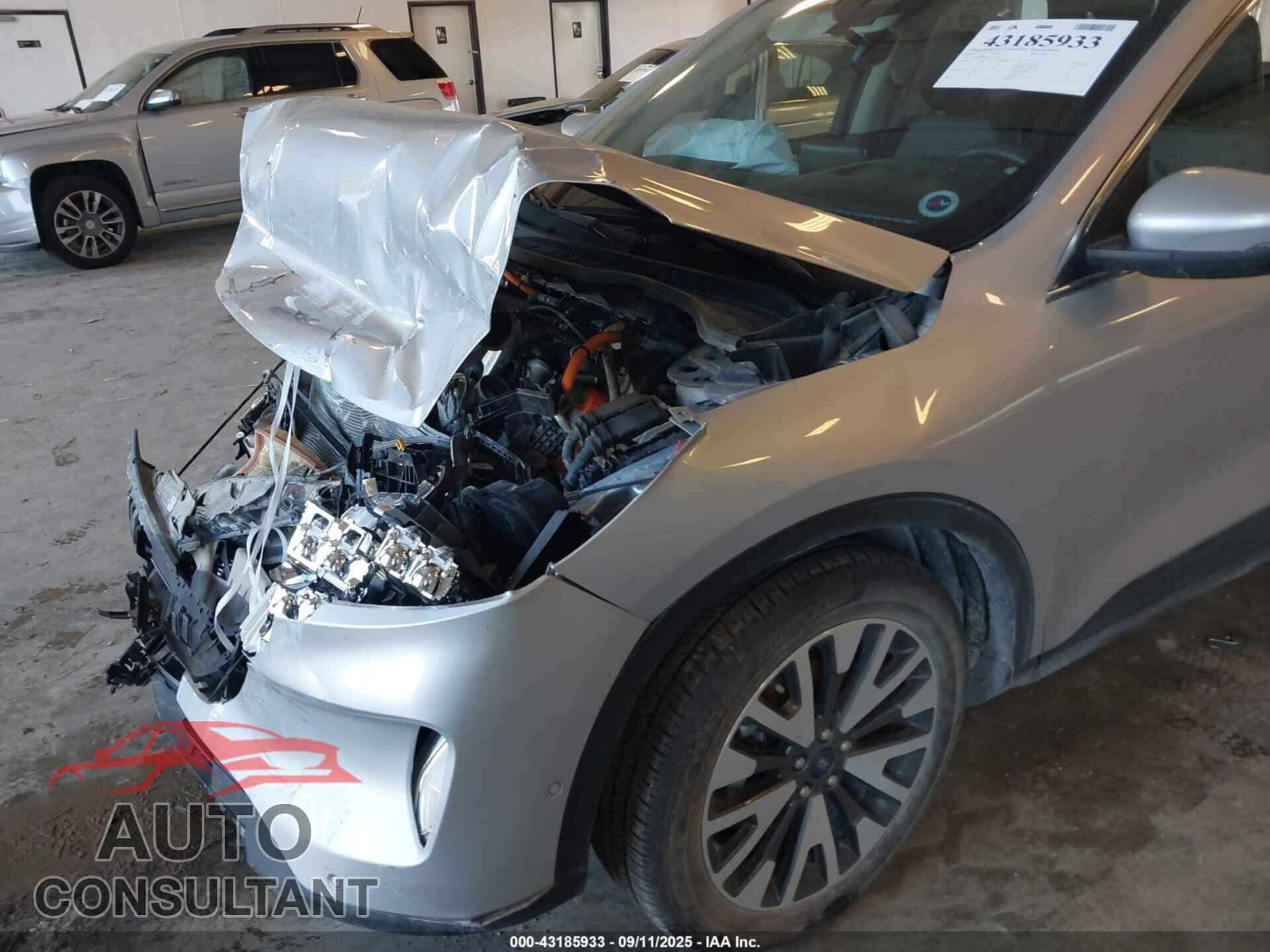 FORD ESCAPE 2020 - 1FMCU9DZ7LUA53883