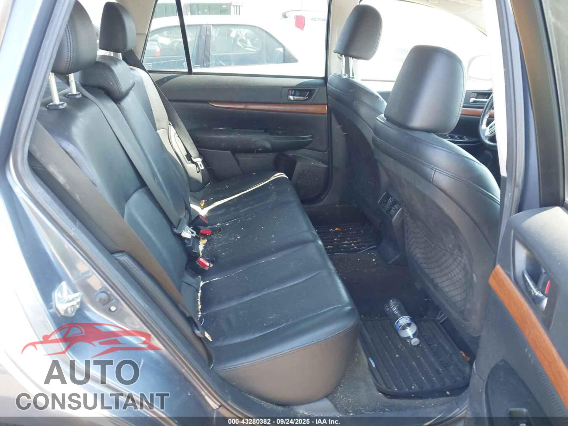 SUBARU OUTBACK 2013 - 4S4BRBPC8D3269812