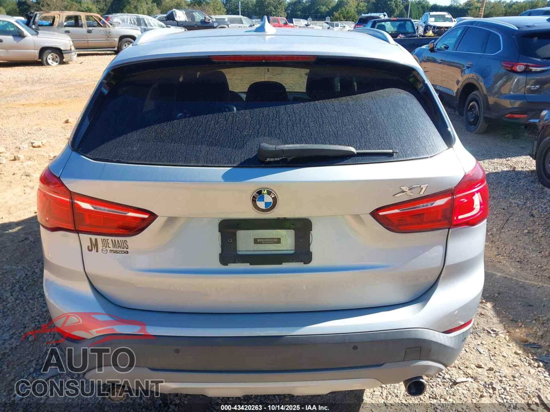 BMW X1 2016 - WBXHT3C35GP884393