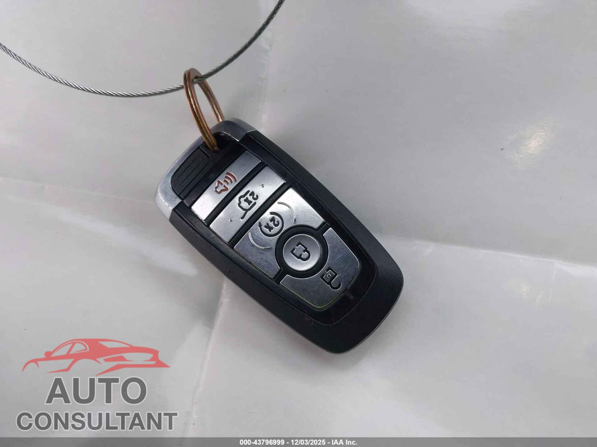 FORD EXPLORER 2023 - 1FMSK7DH3PGA57446