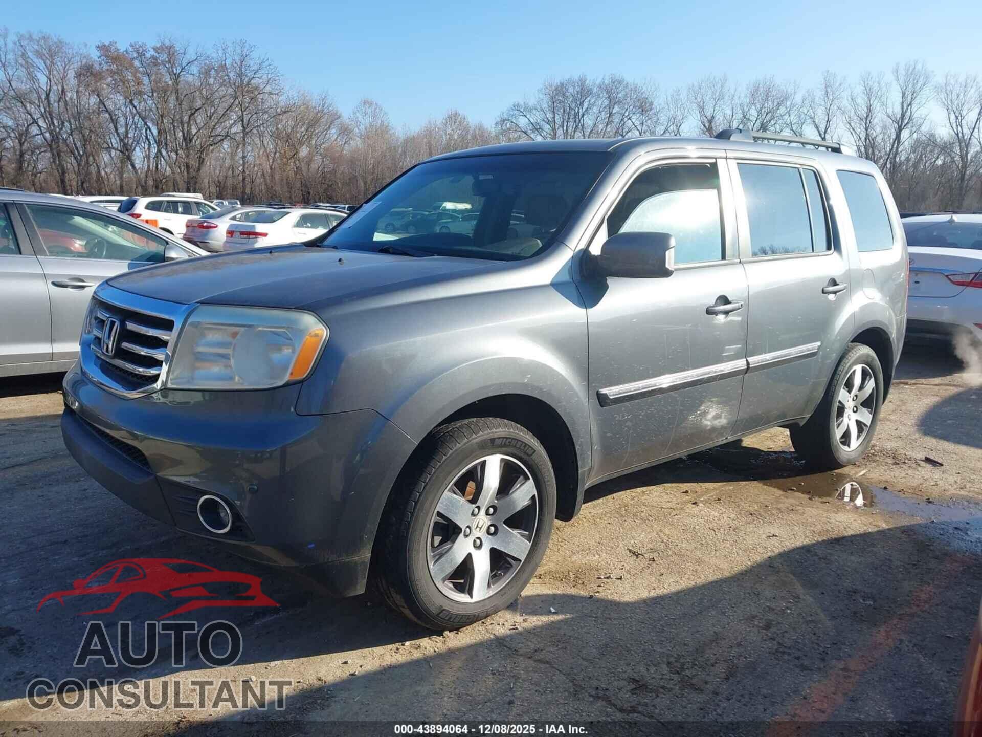 HONDA PILOT 2012 - 5FNYF4H95CB033786