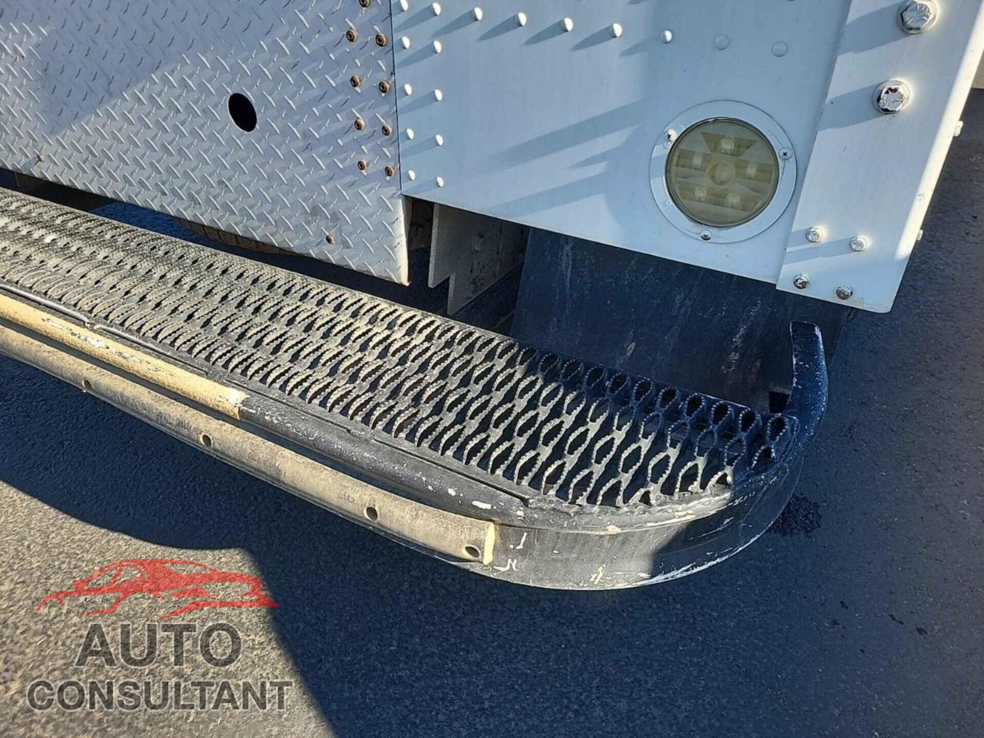 FORD F250 2013 - 1FDBF2B63DEB64366