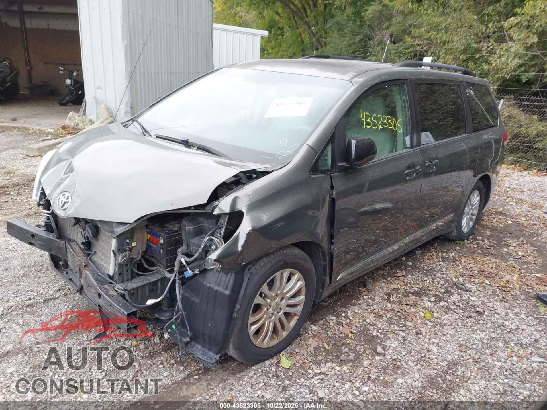 TOYOTA SIENNA 2012 - 5TDYK3DC0CS229184