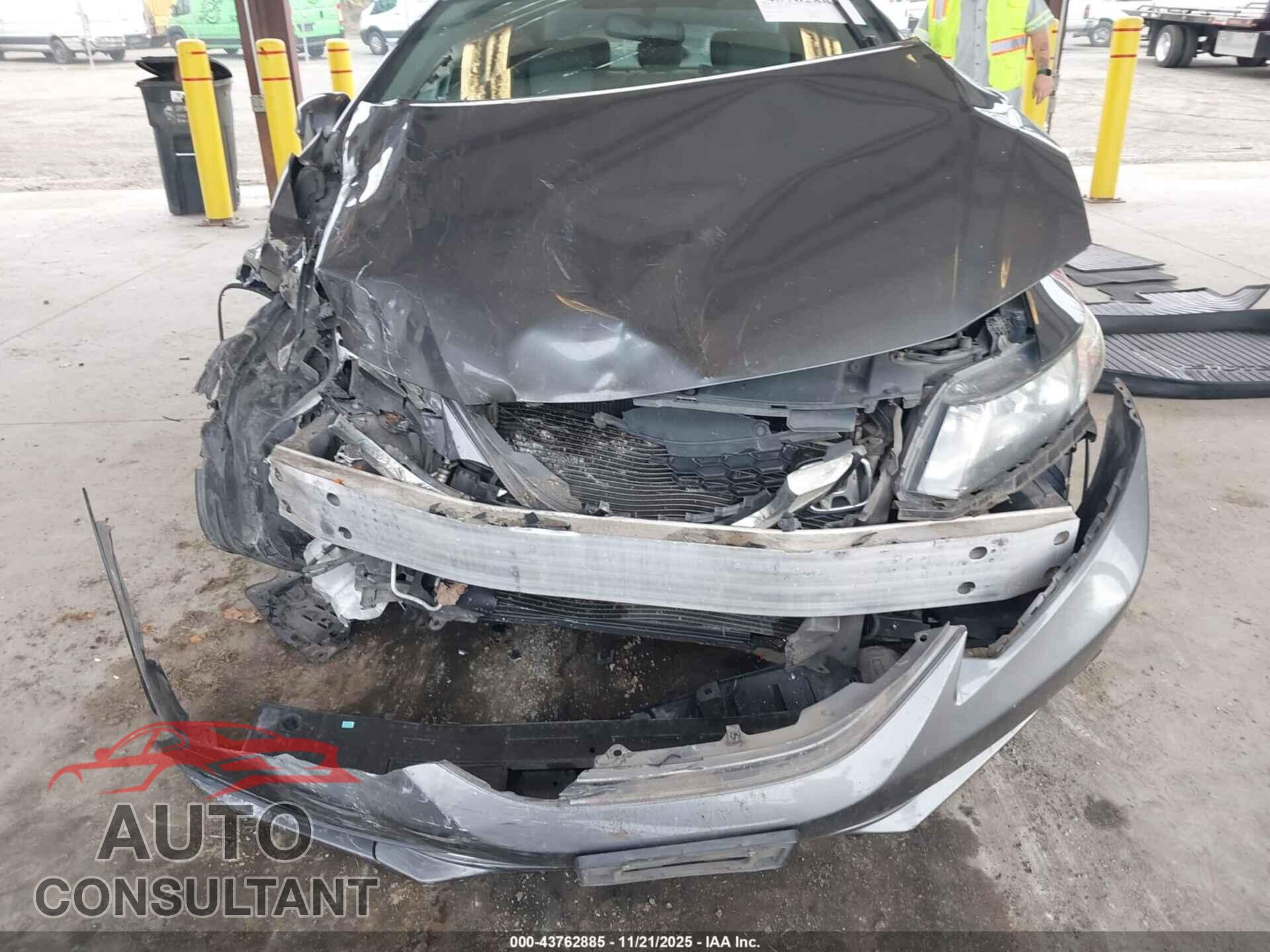 HONDA CIVIC 2013 - 19XFB2F84DE215665