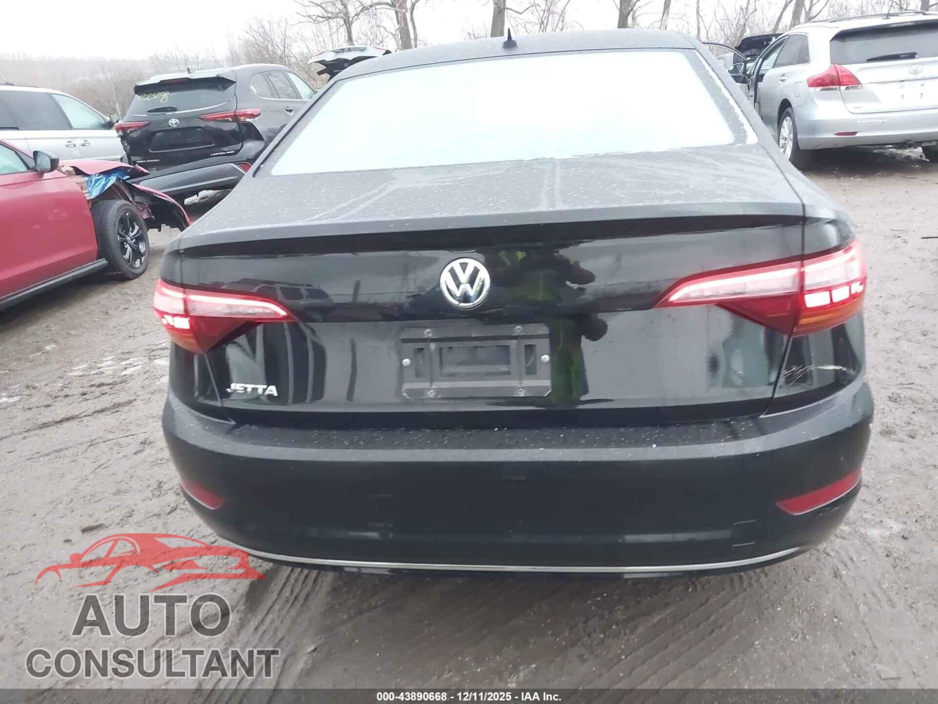VOLKSWAGEN JETTA 2019 - 3VWC57BU2KM271663