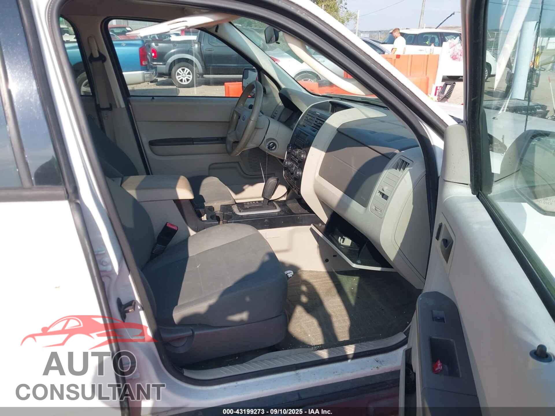 FORD ESCAPE 2012 - 1FMCU0C74CKC12401