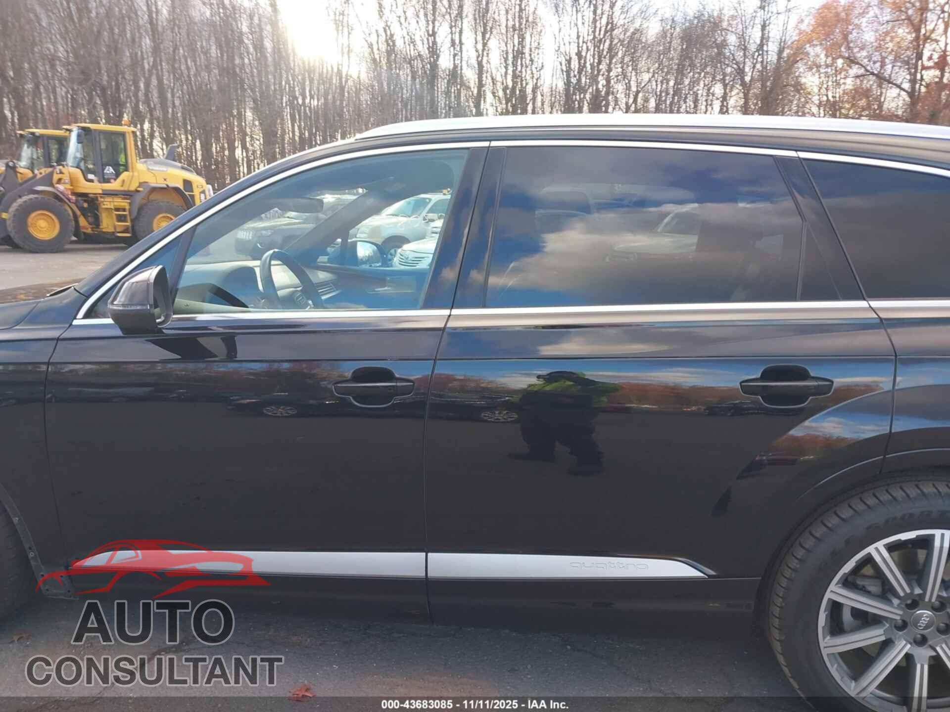 AUDI Q7 2019 - WA1VAAF78KD004543