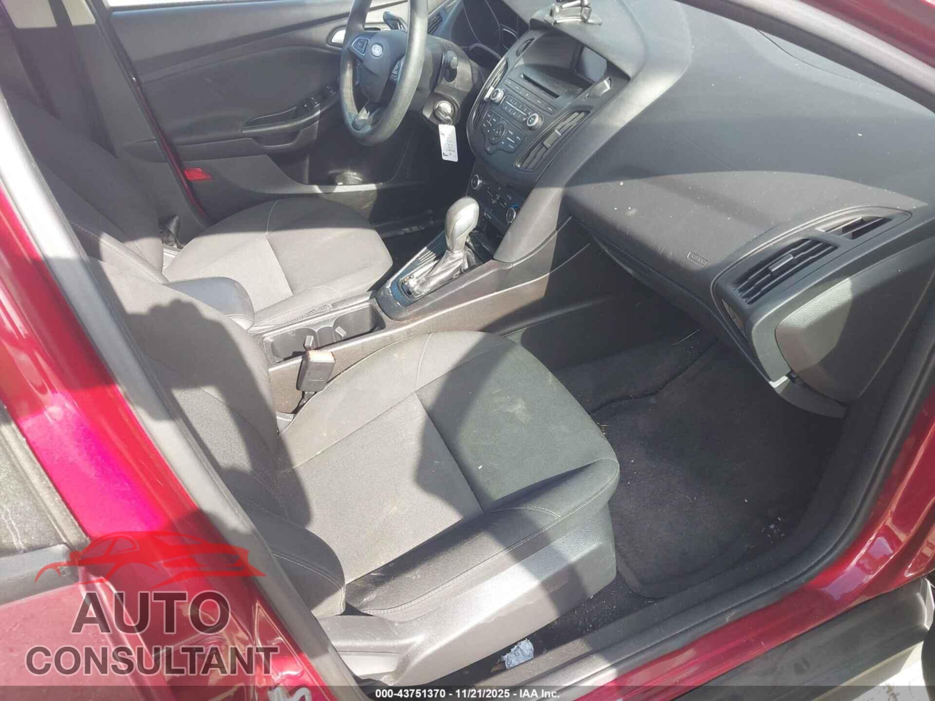 FORD FOCUS 2017 - 1FADP3F23HL278236