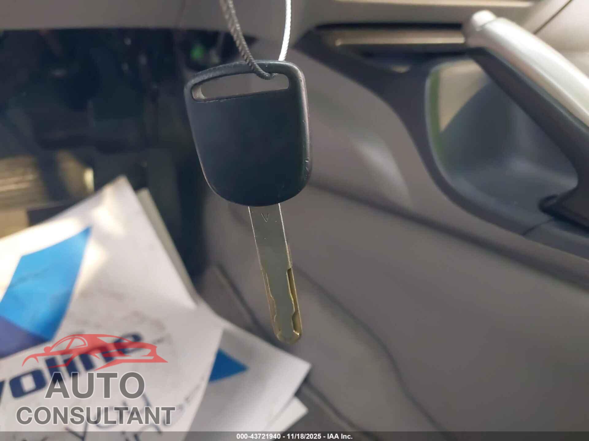 HONDA CIVIC 2011 - 19XFA1F56BE011997