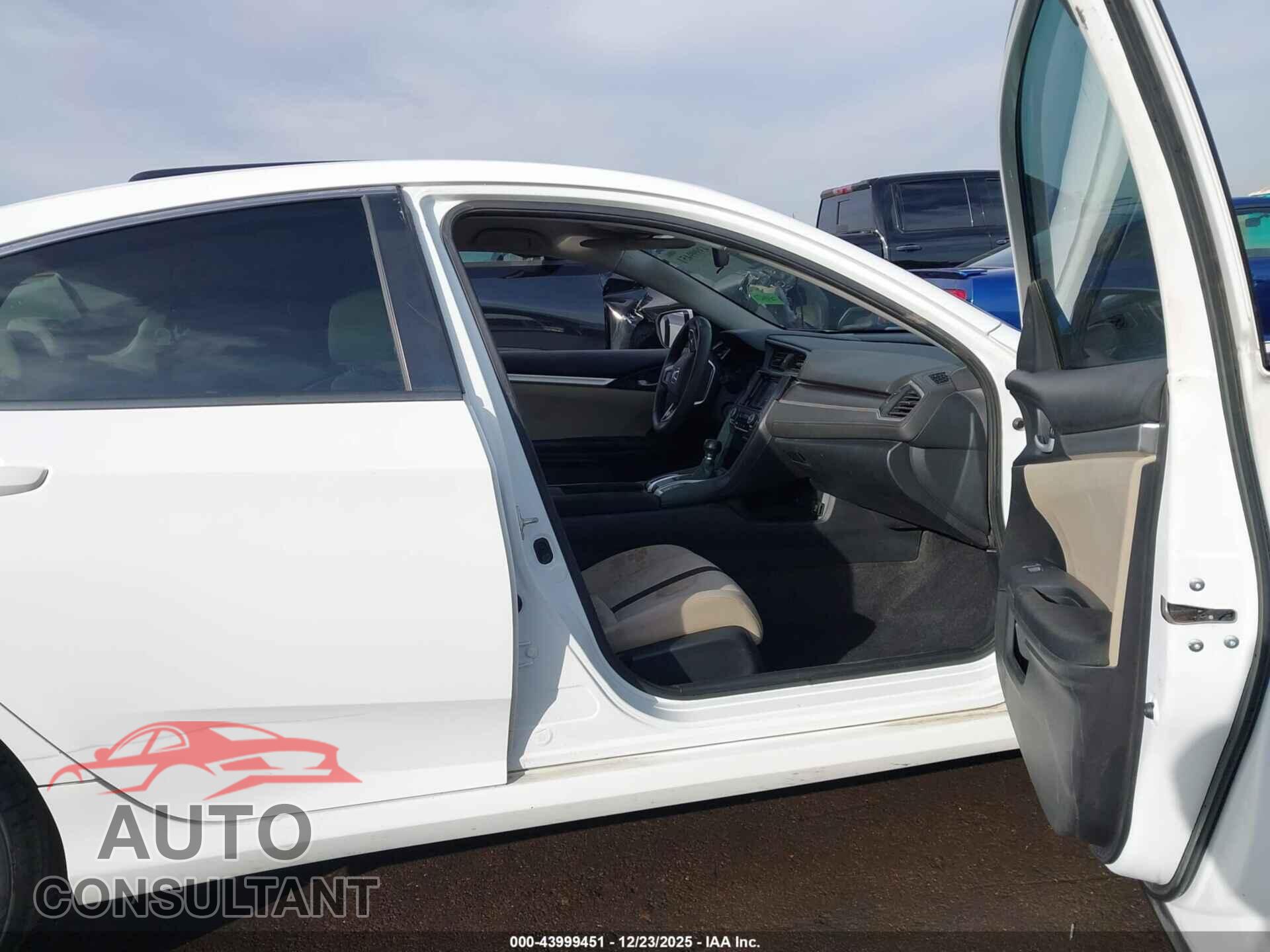 HONDA CIVIC 2017 - 19XFC2E56HE001609