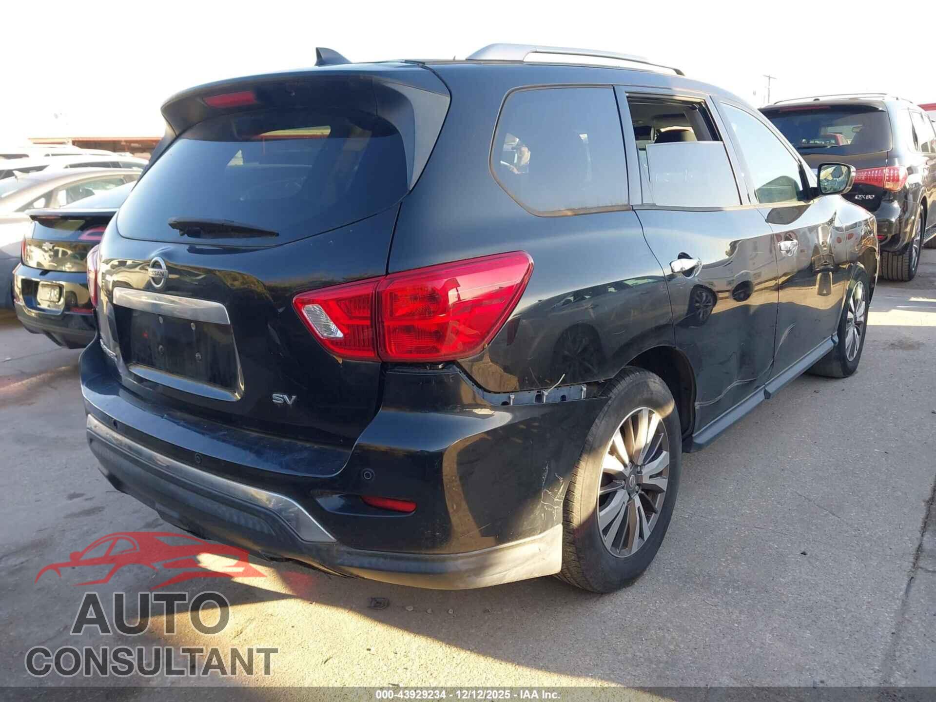 NISSAN PATHFINDER 2019 - 5N1DR2MN7KC578568