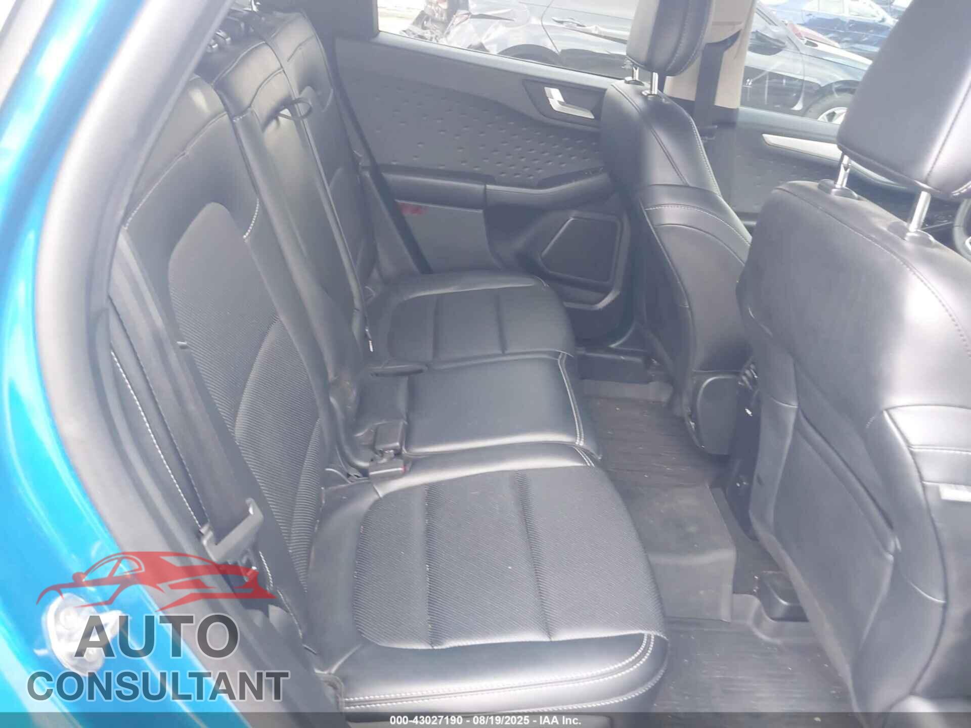FORD ESCAPE 2020 - 1FMCU0H62LUA66844