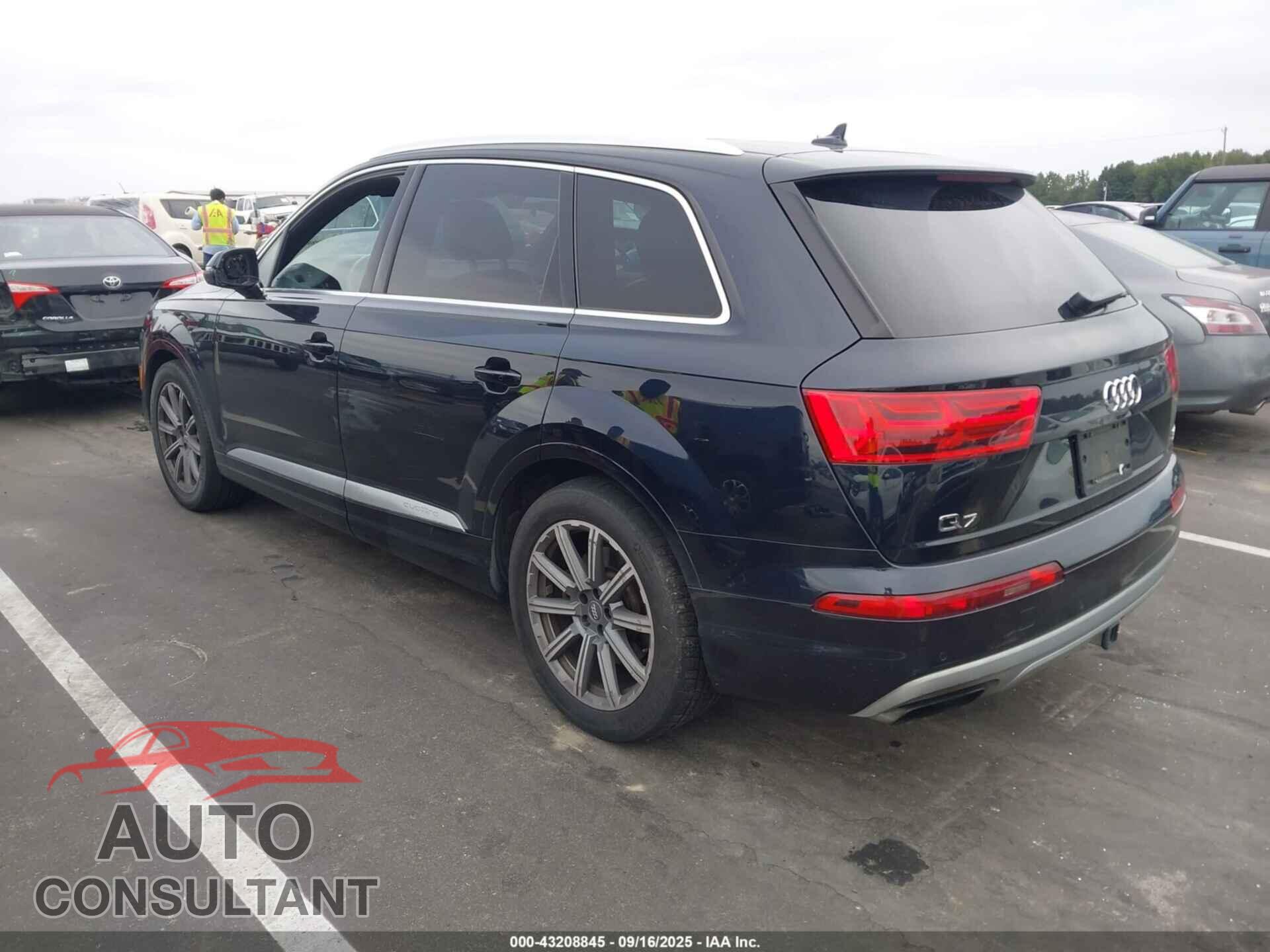 AUDI Q7 2017 - WA1VAAF79HD037138