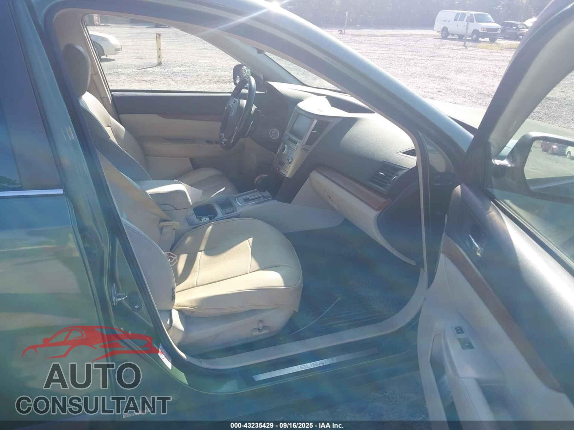 SUBARU OUTBACK 2013 - 4S4BRBPCXD3228789