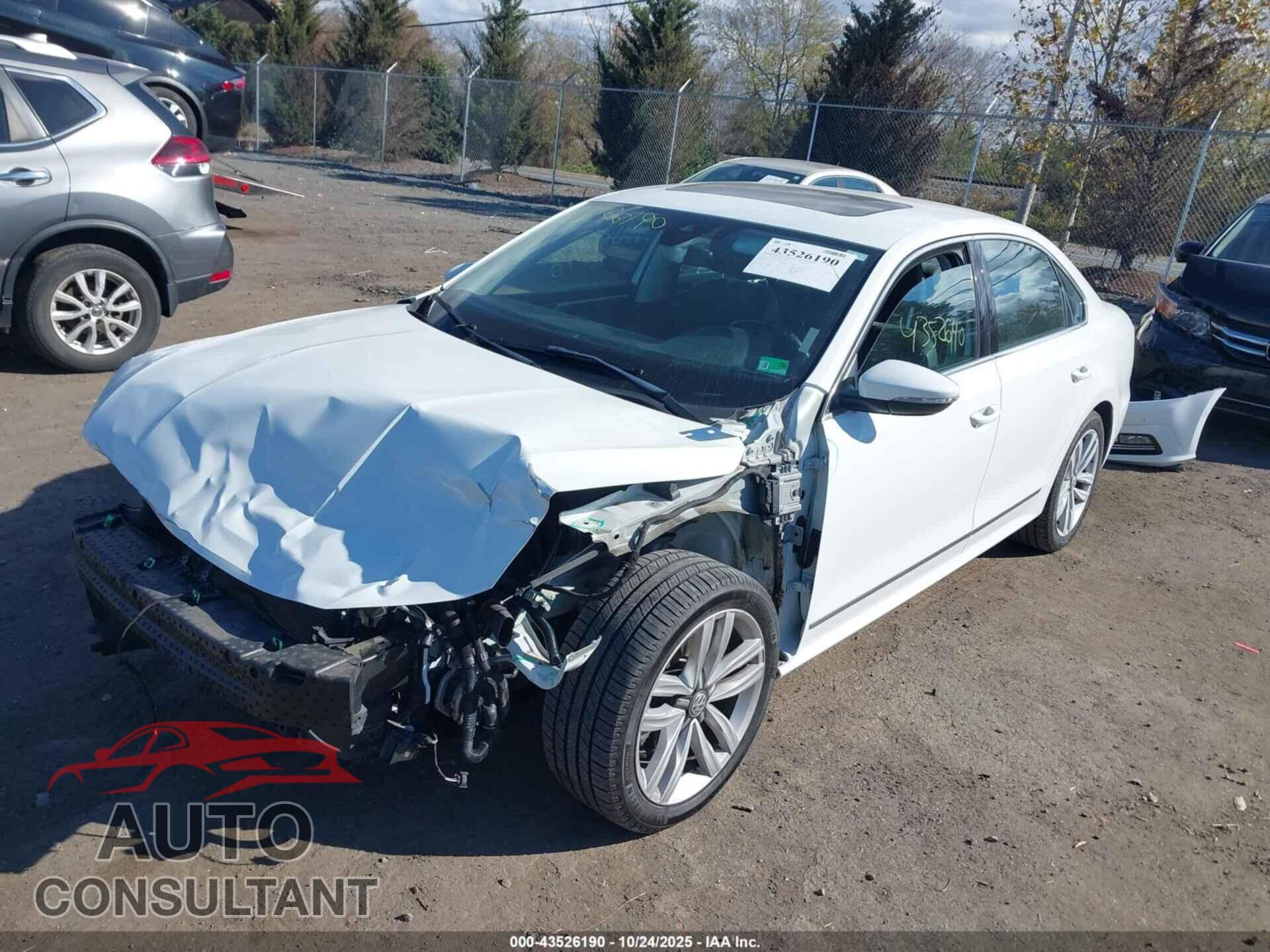 VOLKSWAGEN PASSAT 2017 - 1VWCT7A37HC053663
