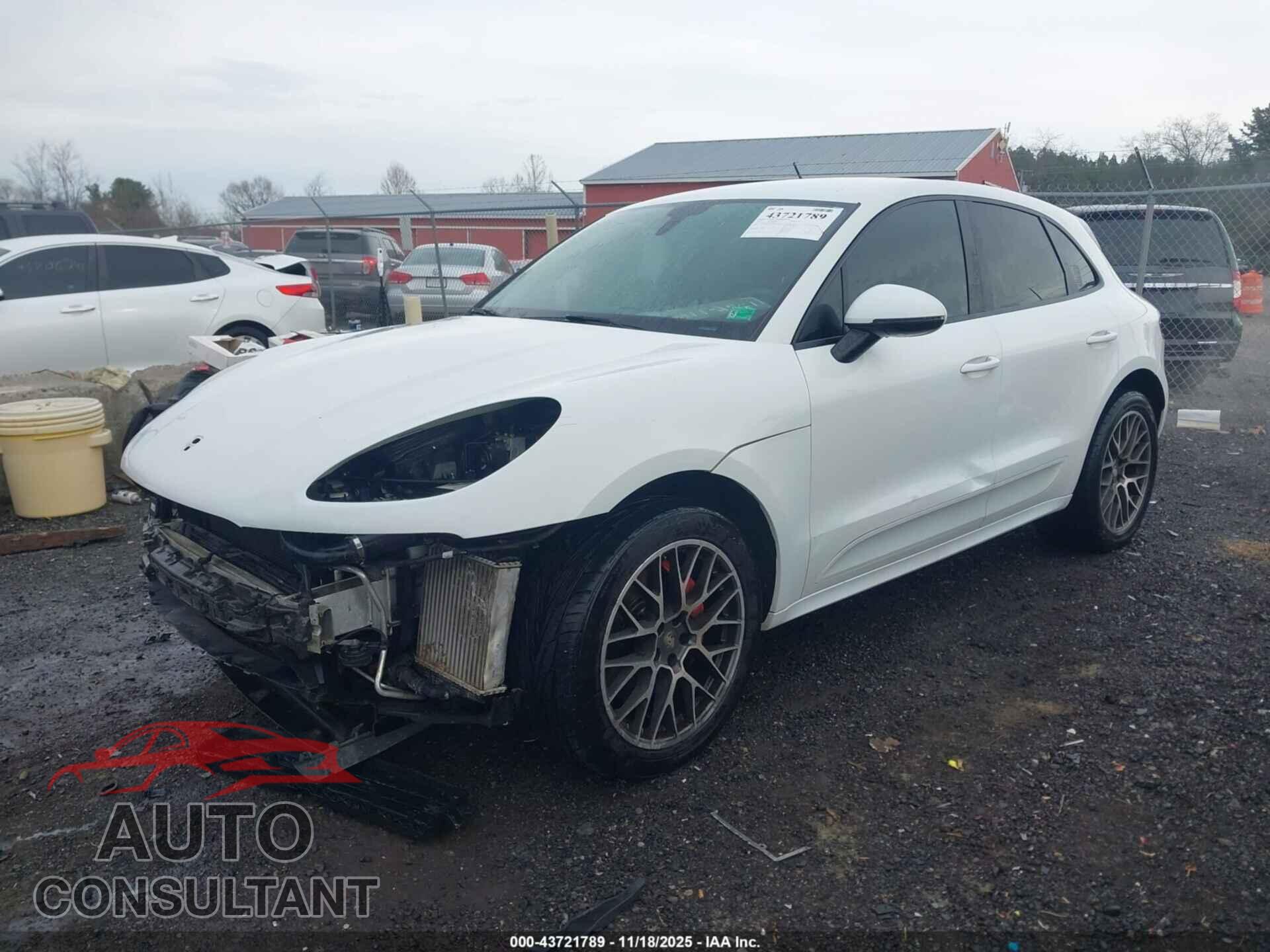 PORSCHE MACAN 2015 - WP1AF2A57FLB96517