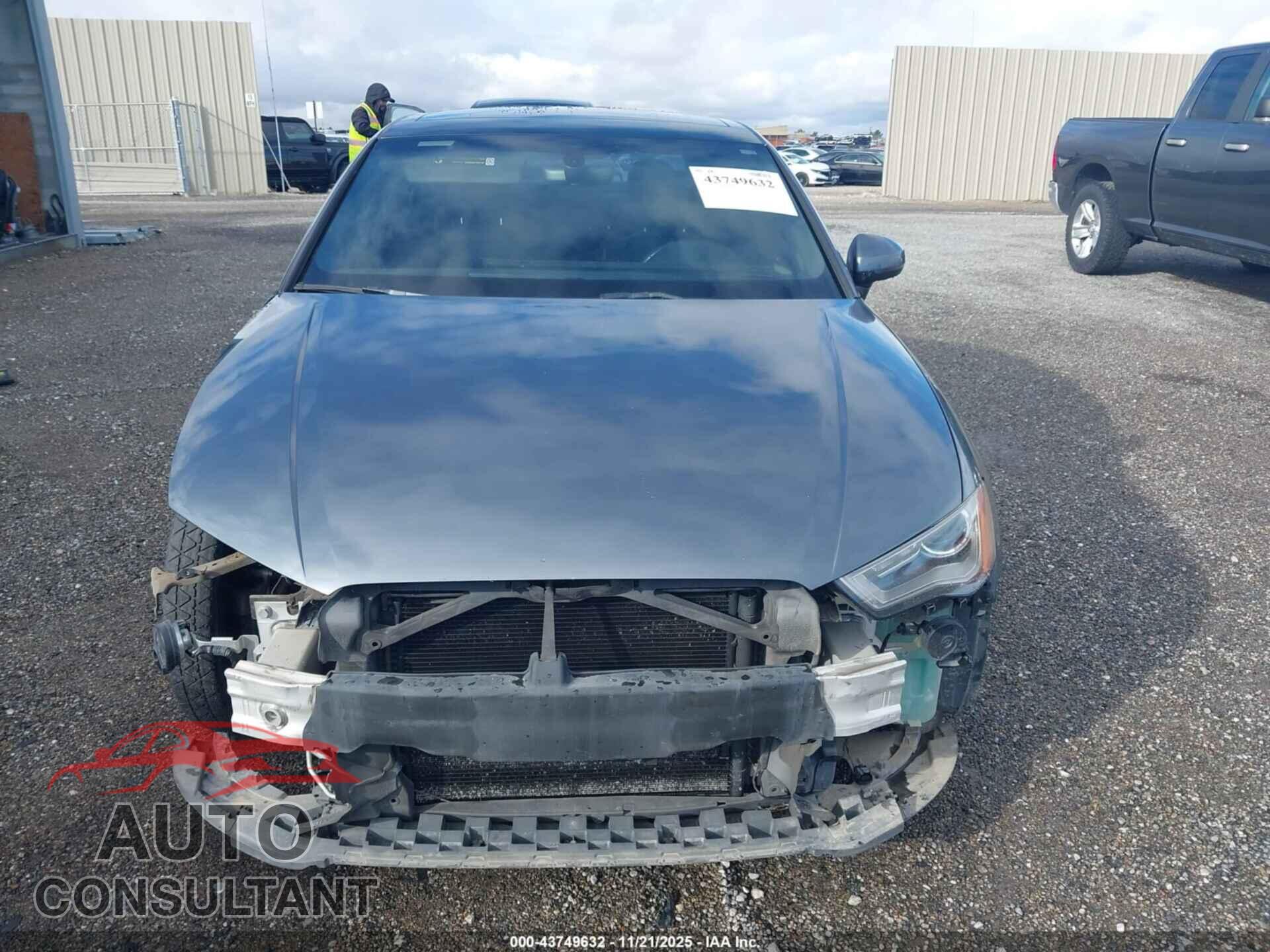 AUDI A3 2016 - WAUA7GFF3G1104472