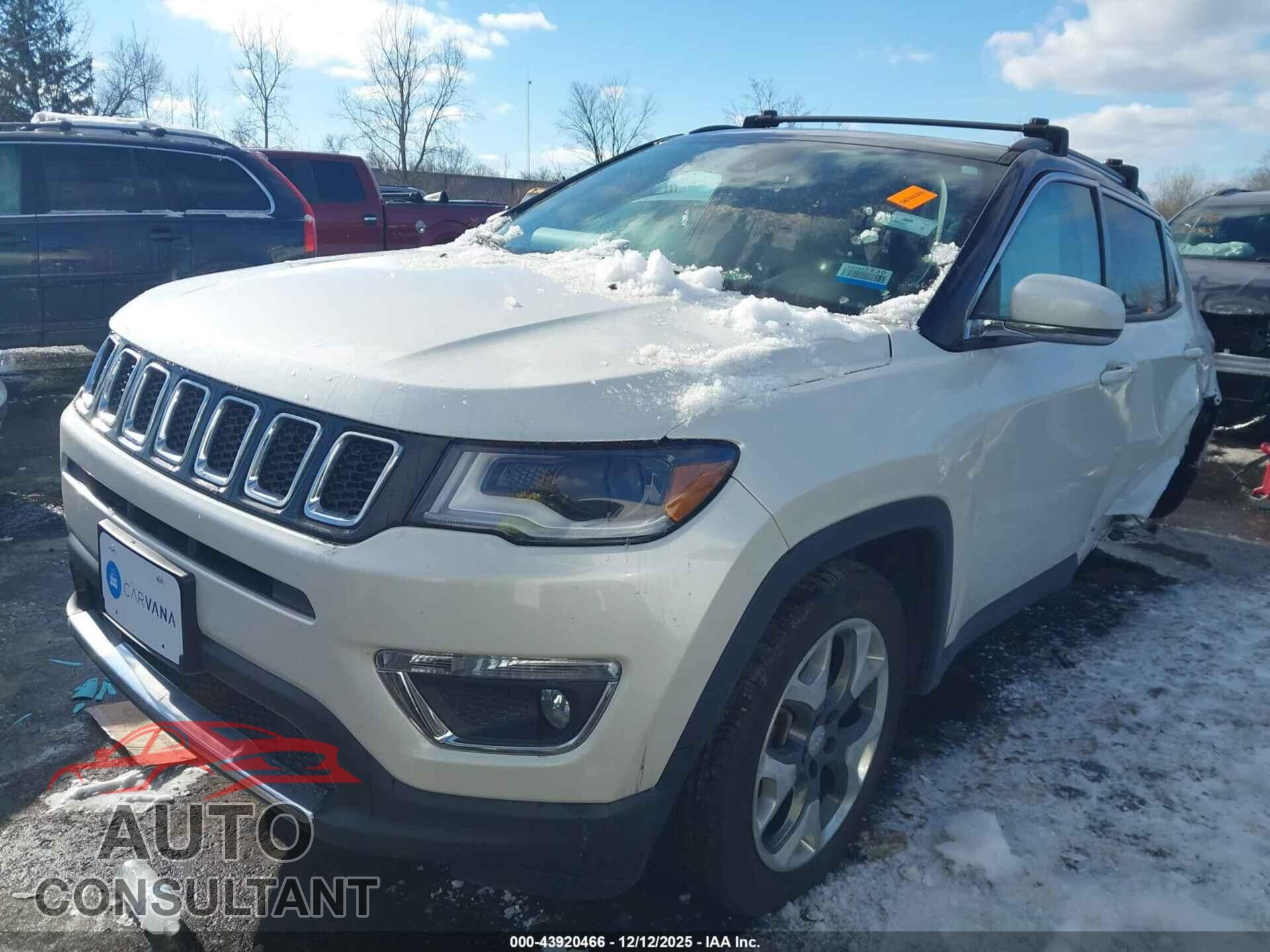 JEEP COMPASS 2018 - 3C4NJDCB8JT399669