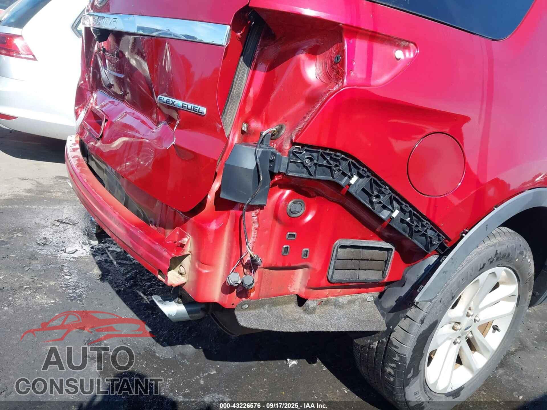 FORD EXPLORER 2016 - 1FM5K7B81GGC42501
