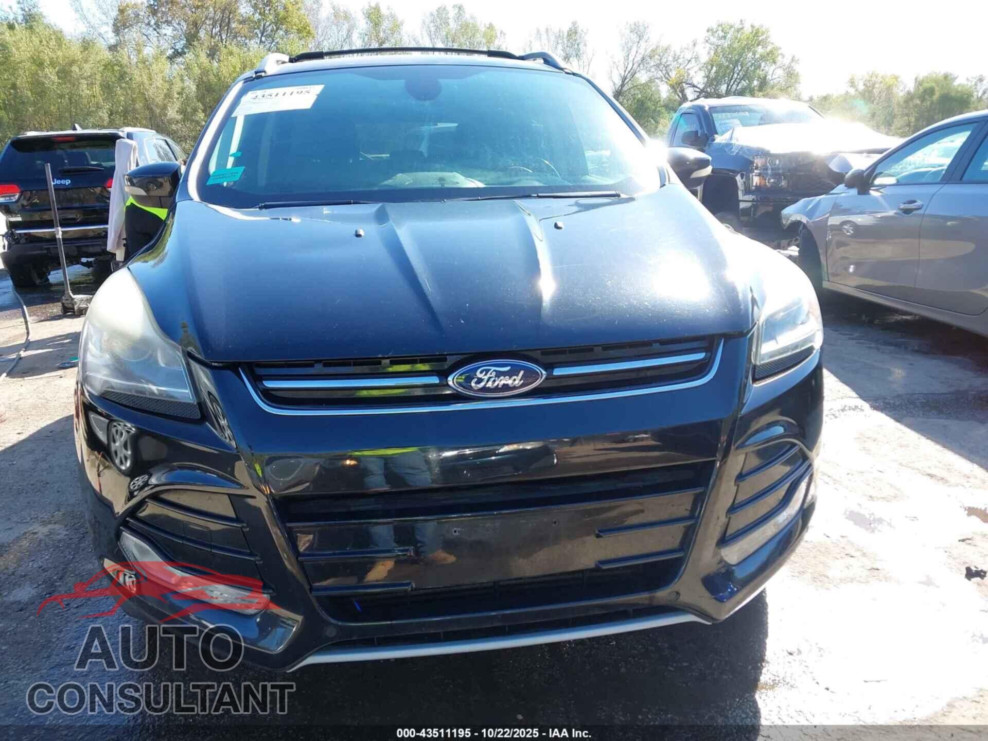 FORD ESCAPE 2013 - 1FMCU0J90DUB32894